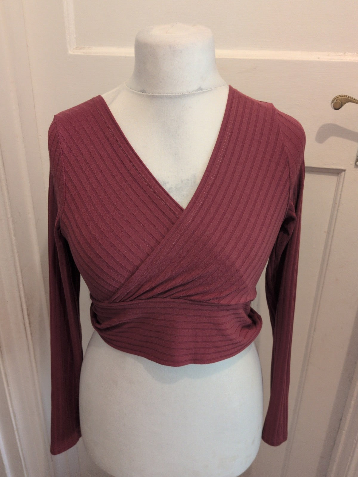 Ladies Shein Size Large Deep Red Long Sleeve V Neck T-shirt