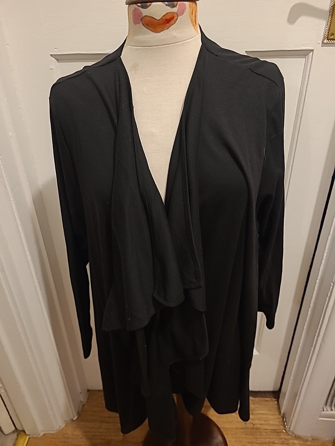 Ladies Weekender Size Medium Black Cardigan
