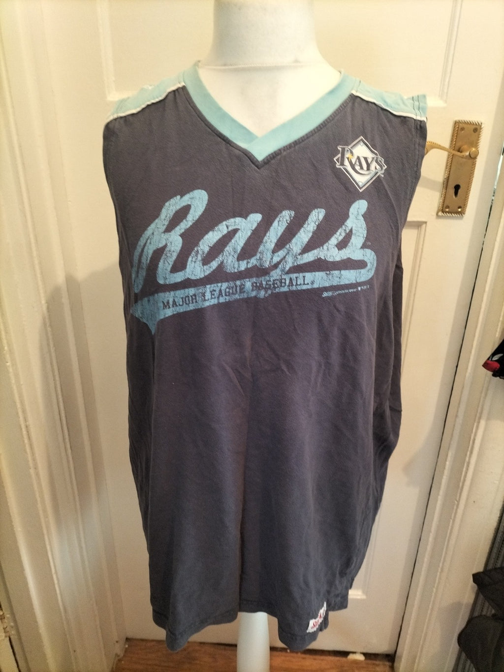 Mens Stiches Size Large Navy And Blue Sleeveless Tshirt Fading And Cracked