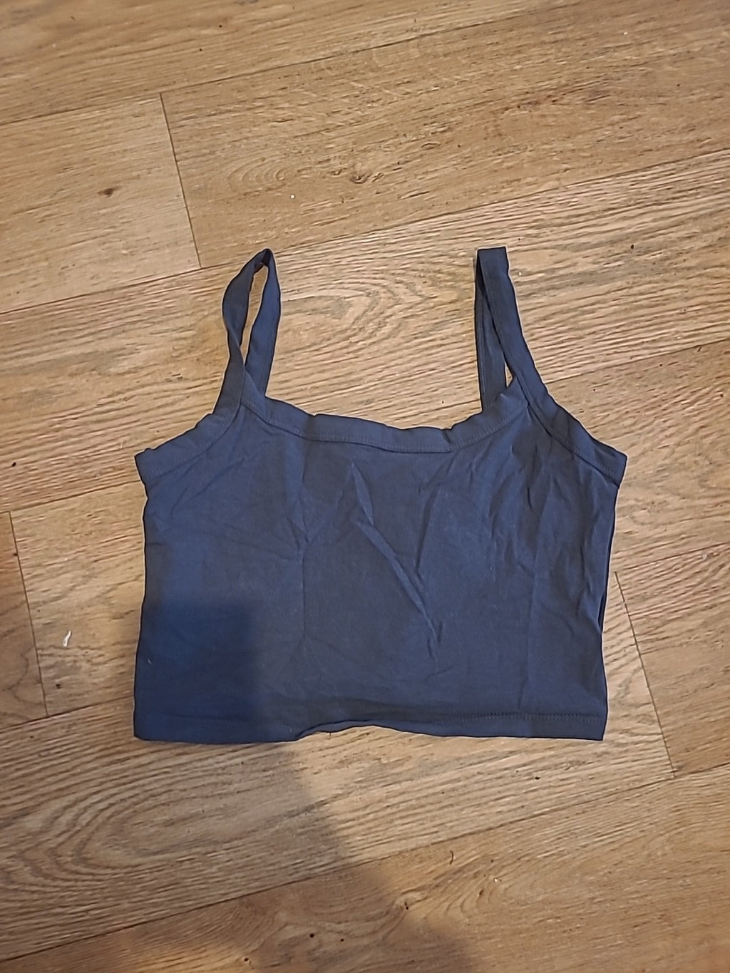 Ladies Divided Size Medium Grey Sleeveless Top
