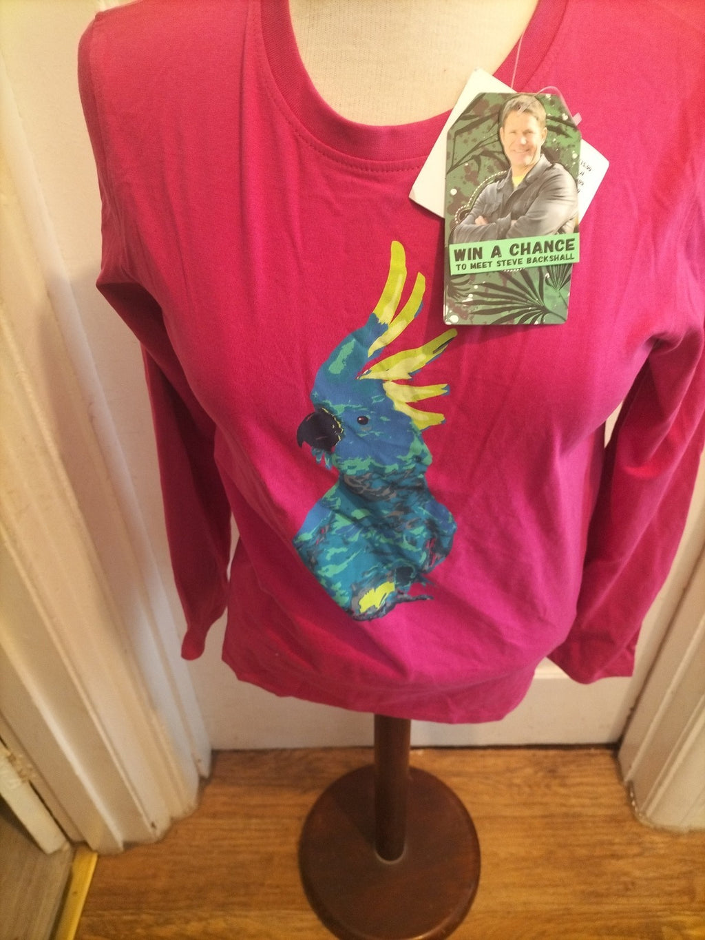 Brand New Girls Mountain Warehouse 13 Years Pink Cockatoo Tshirt