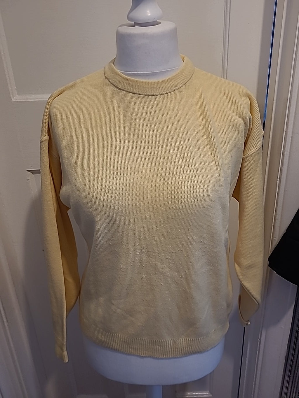 Ladies BHS Size 10-12 Pale Yellow Pullover Jumper