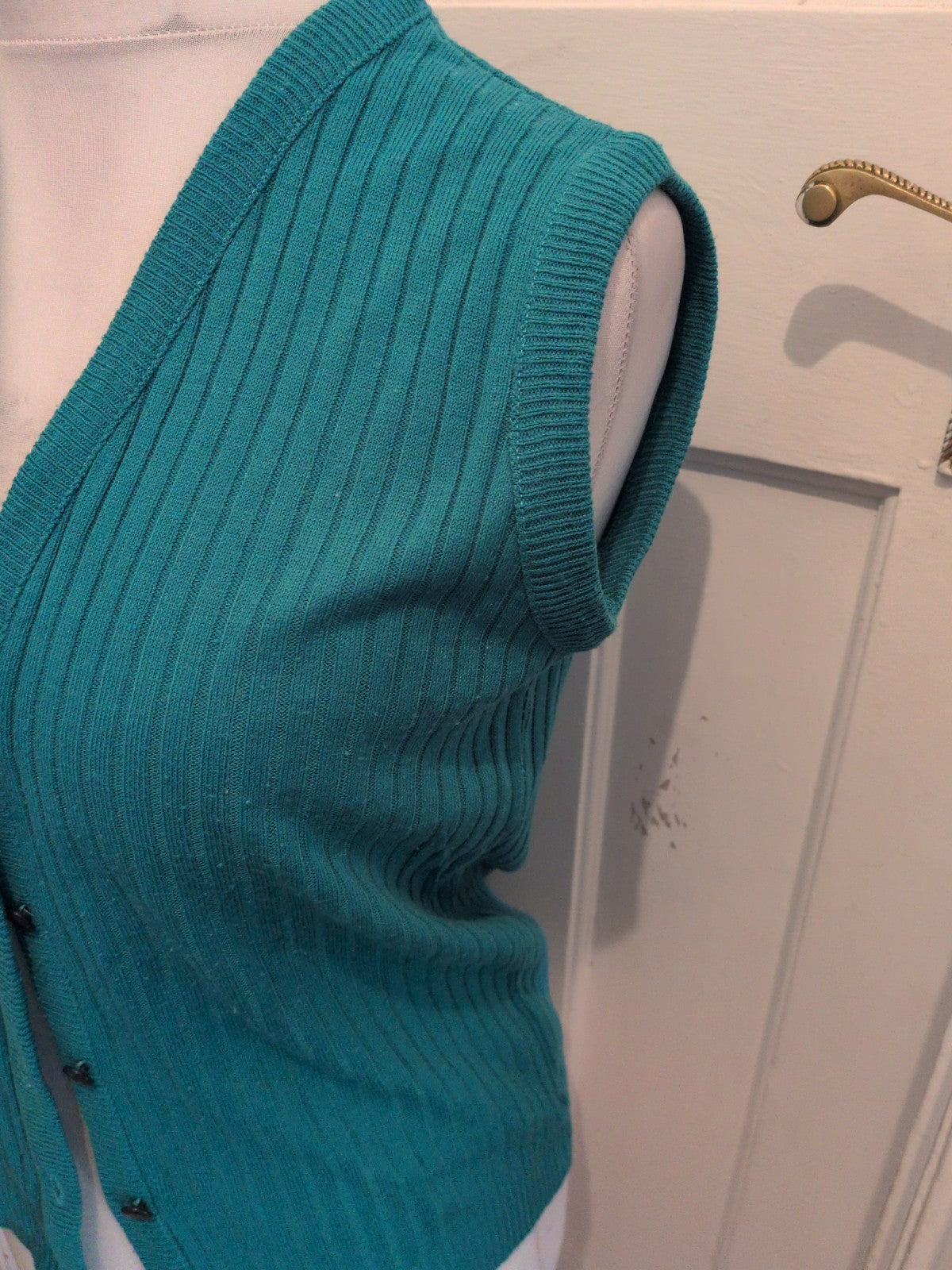 S/M Teal Buttoned Sleeveless Cardigan