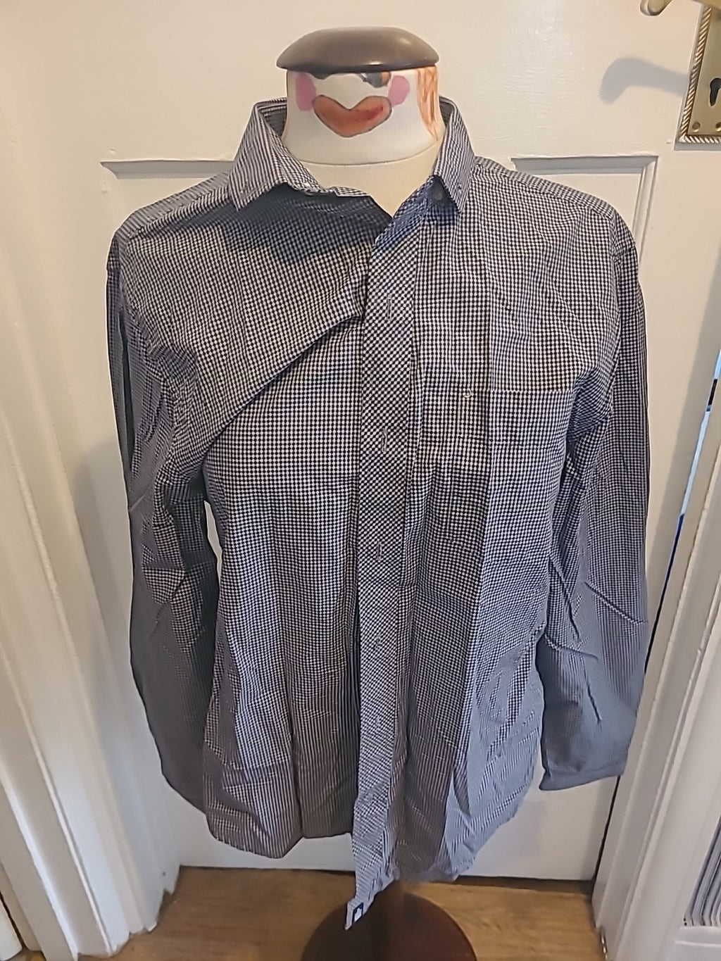 Mens Admiral Size Medium Navy White Small Check Long Sleeved Shirt