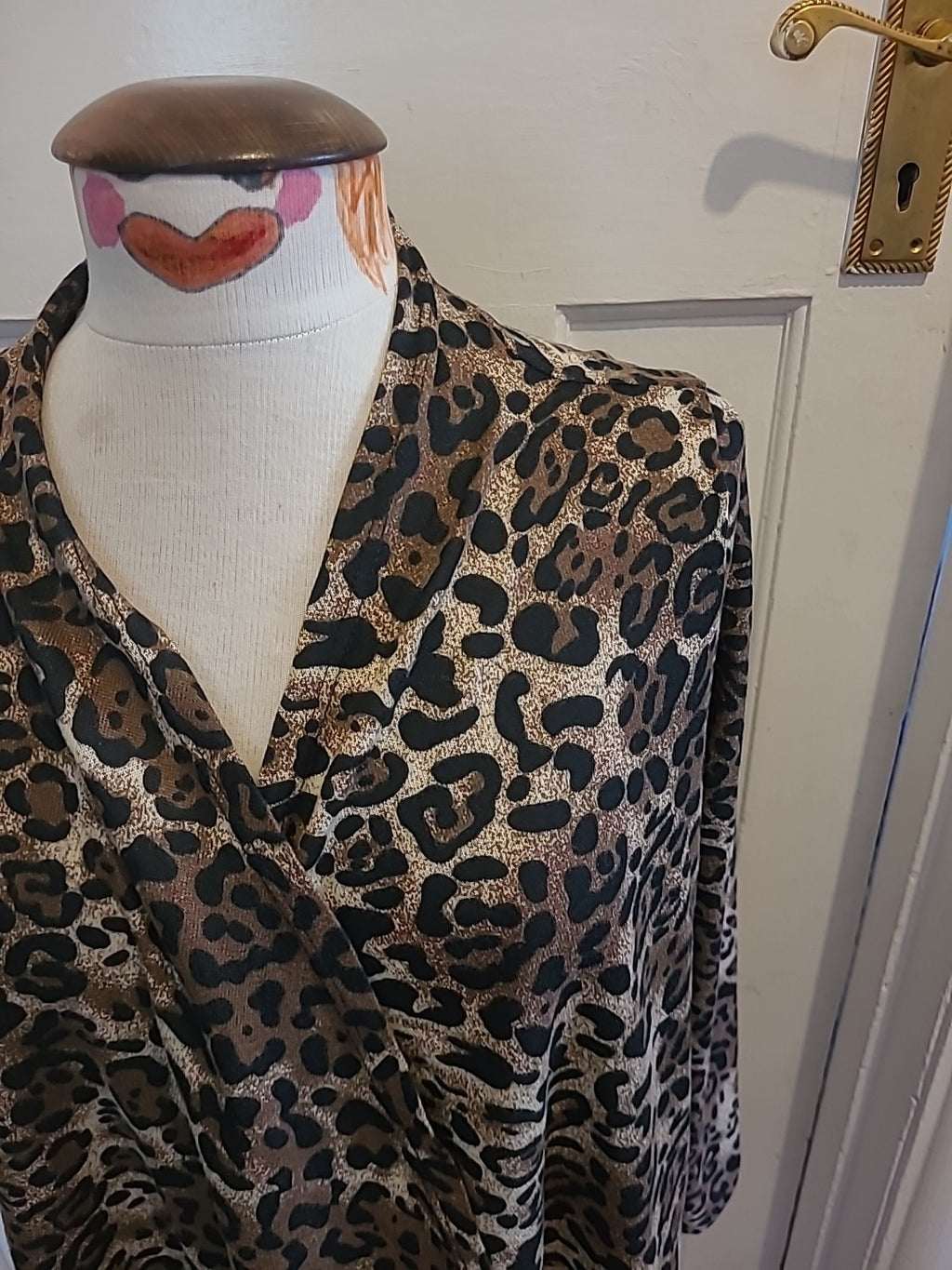 Ladies Voyelles Size Small Leopard Print Long Sleeved Cardigan