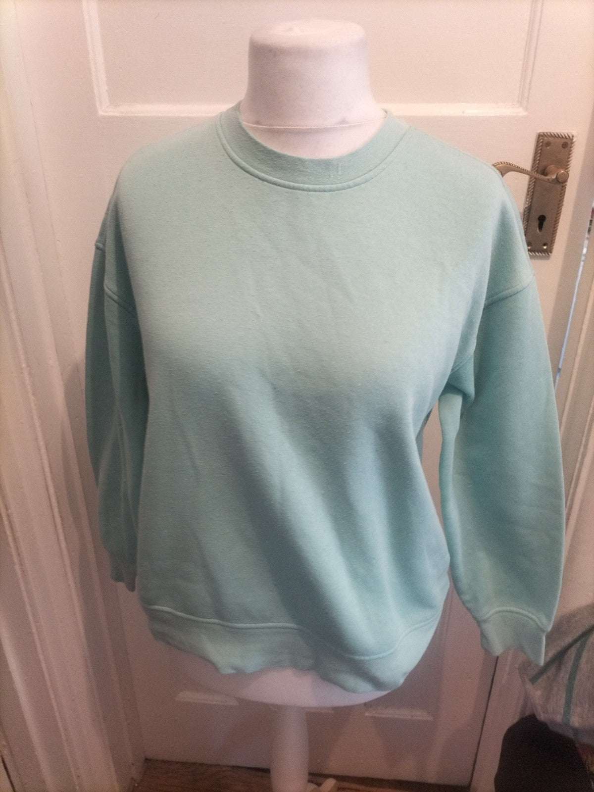 Ladies Primark Size 10-12 Aqua Long Sleeved Pullover Jumper Round Neck
