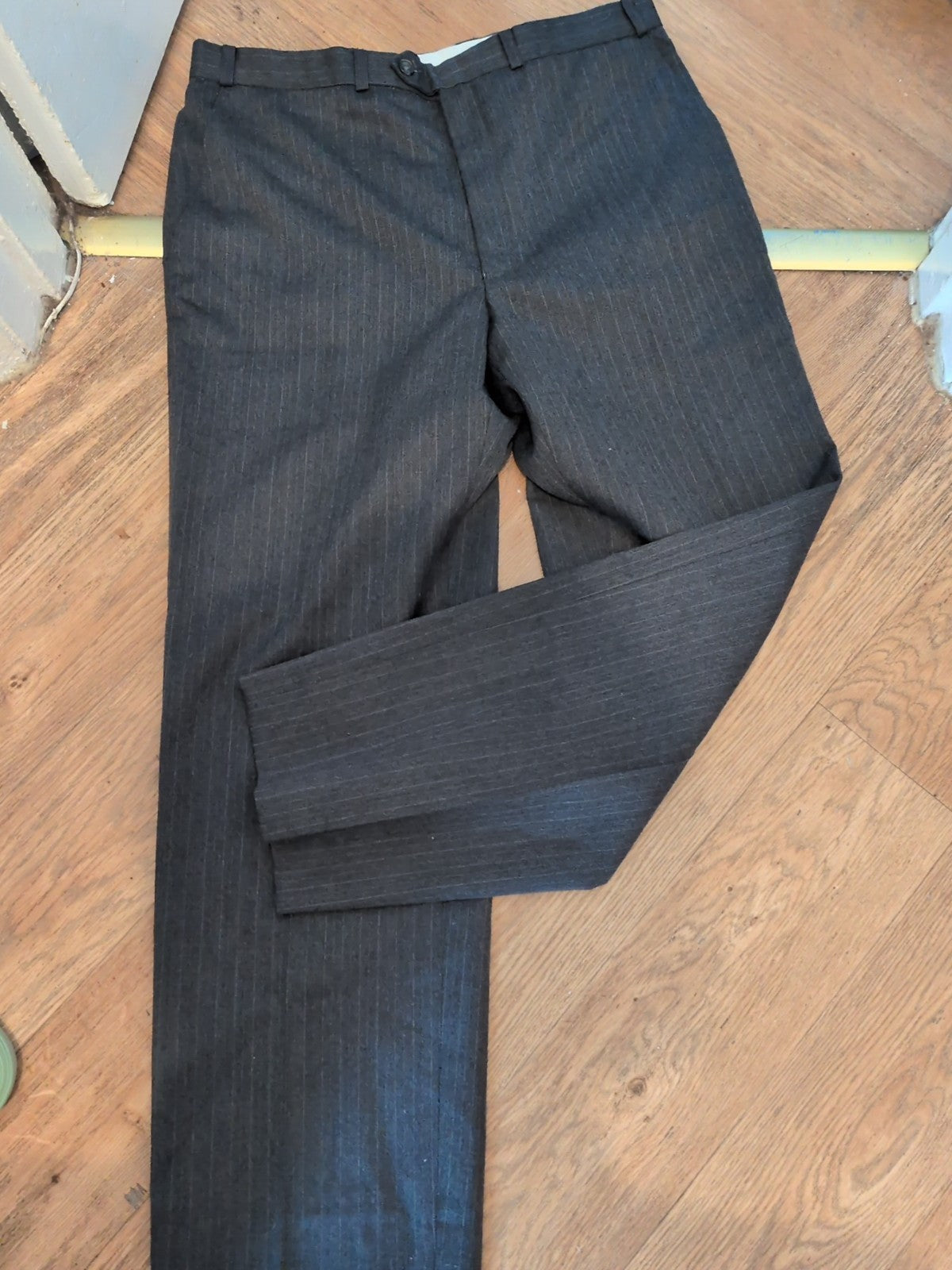 Debenhams 36/29.5 Grey Pinatripe Wool Blend Trousers