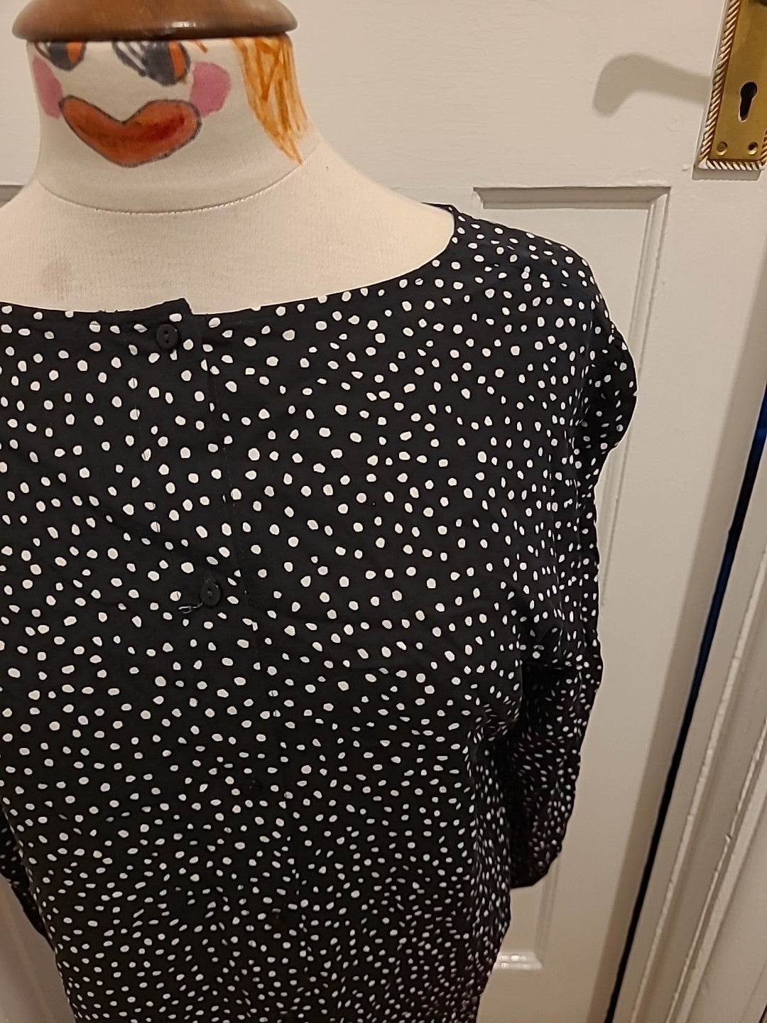 Ladies George Size 14 Polkadot Long Sleeved Blouse