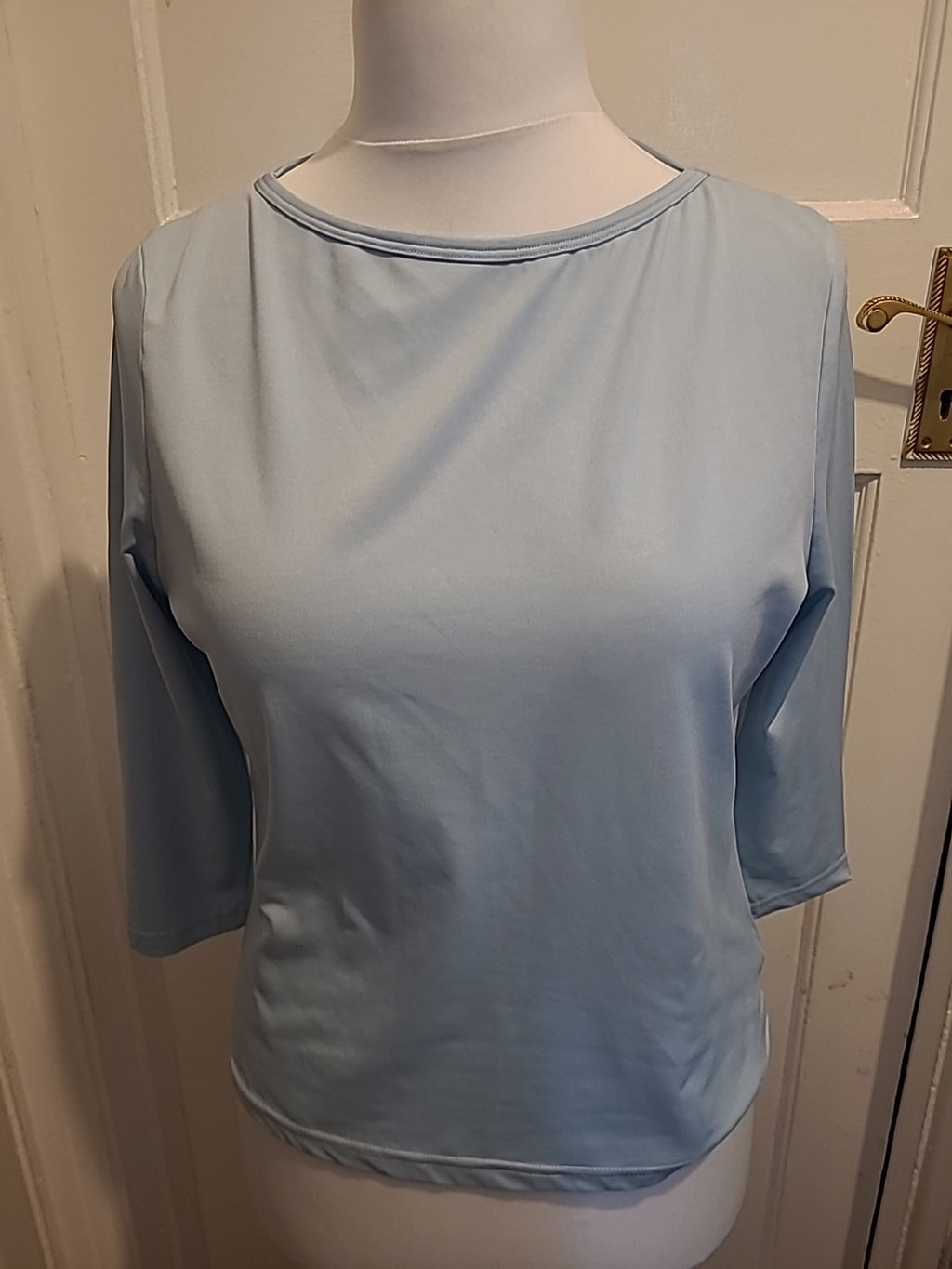 Ladies Mordern Classics Size 12 Light Blue Long Sleeve Blouse