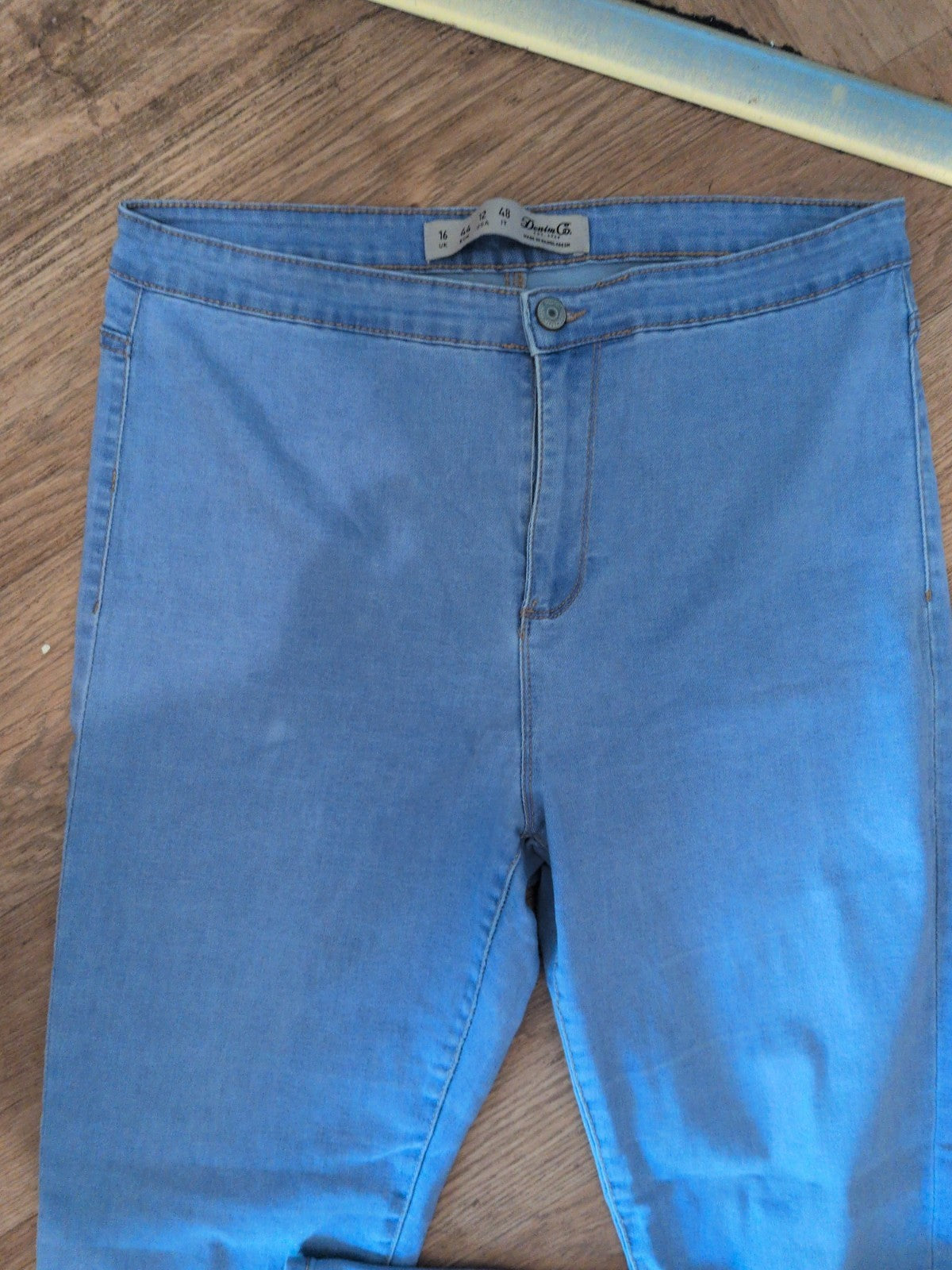 Ladies Denim&Co Size 16 Blue Soft Touch Jeans