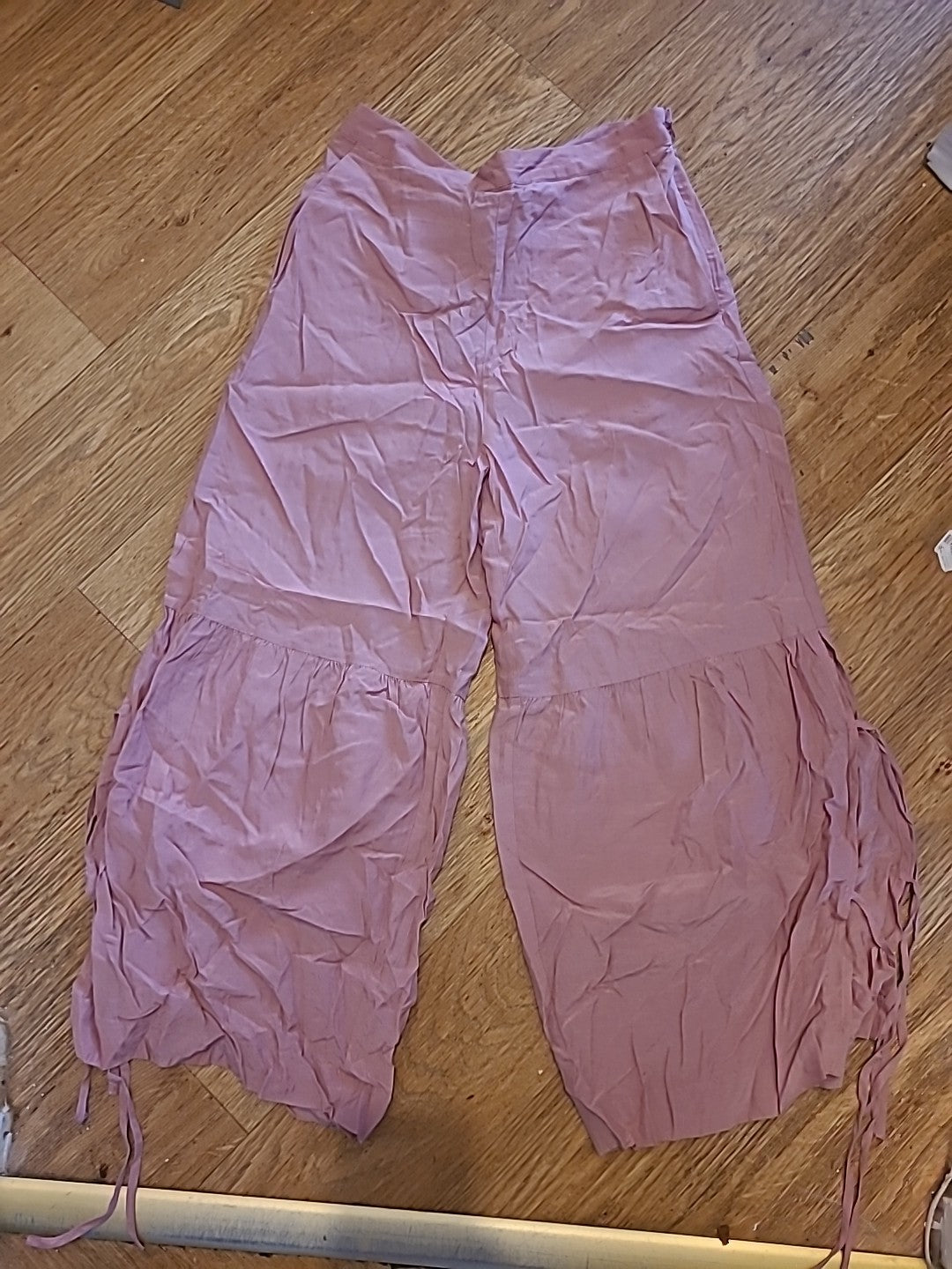 Ladies H&M Size 10 Pink Split Hem Trousers
