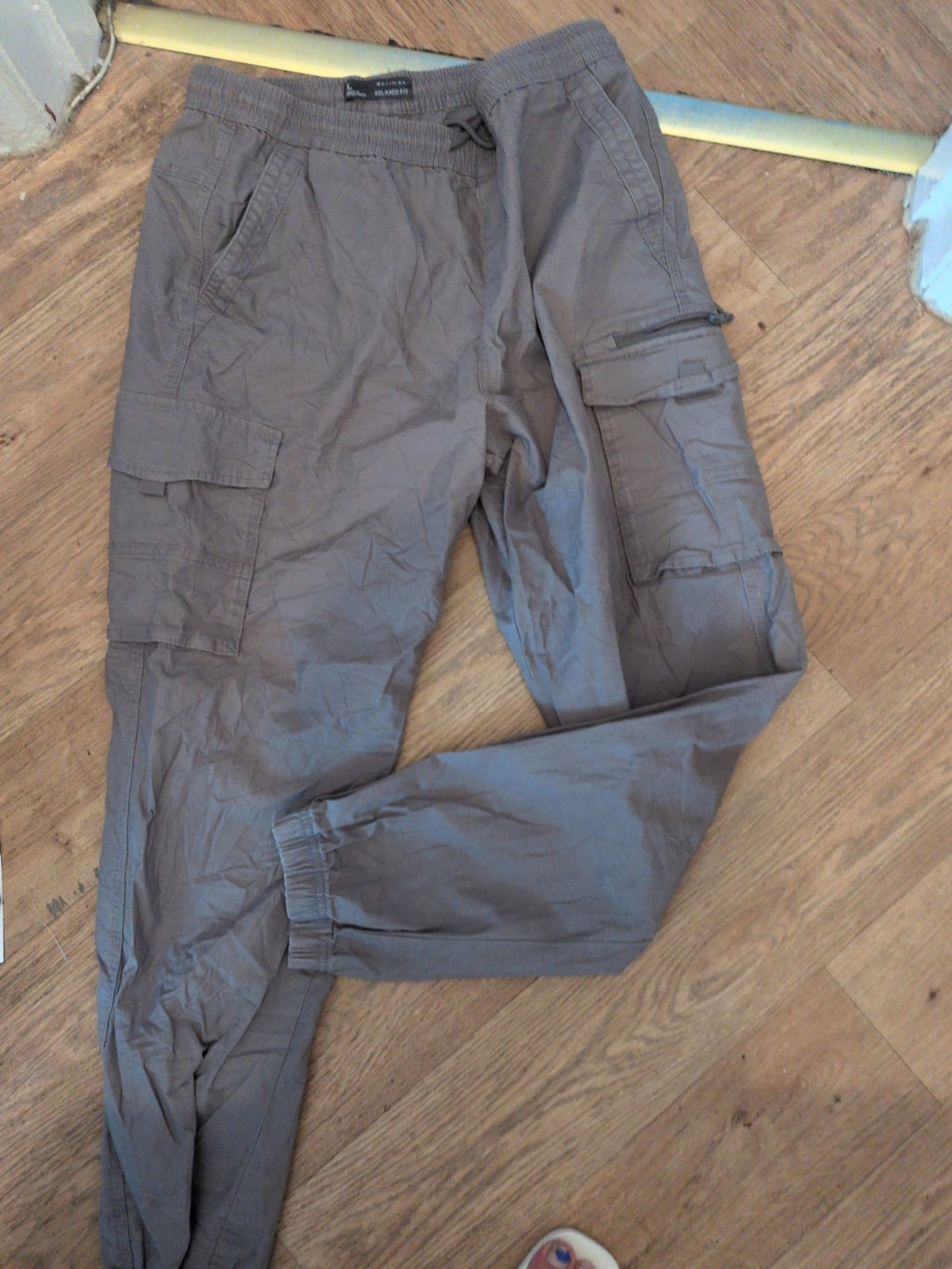 Denim&Co Large Grey Relaxed Fit Elasticated Cargo Trousers