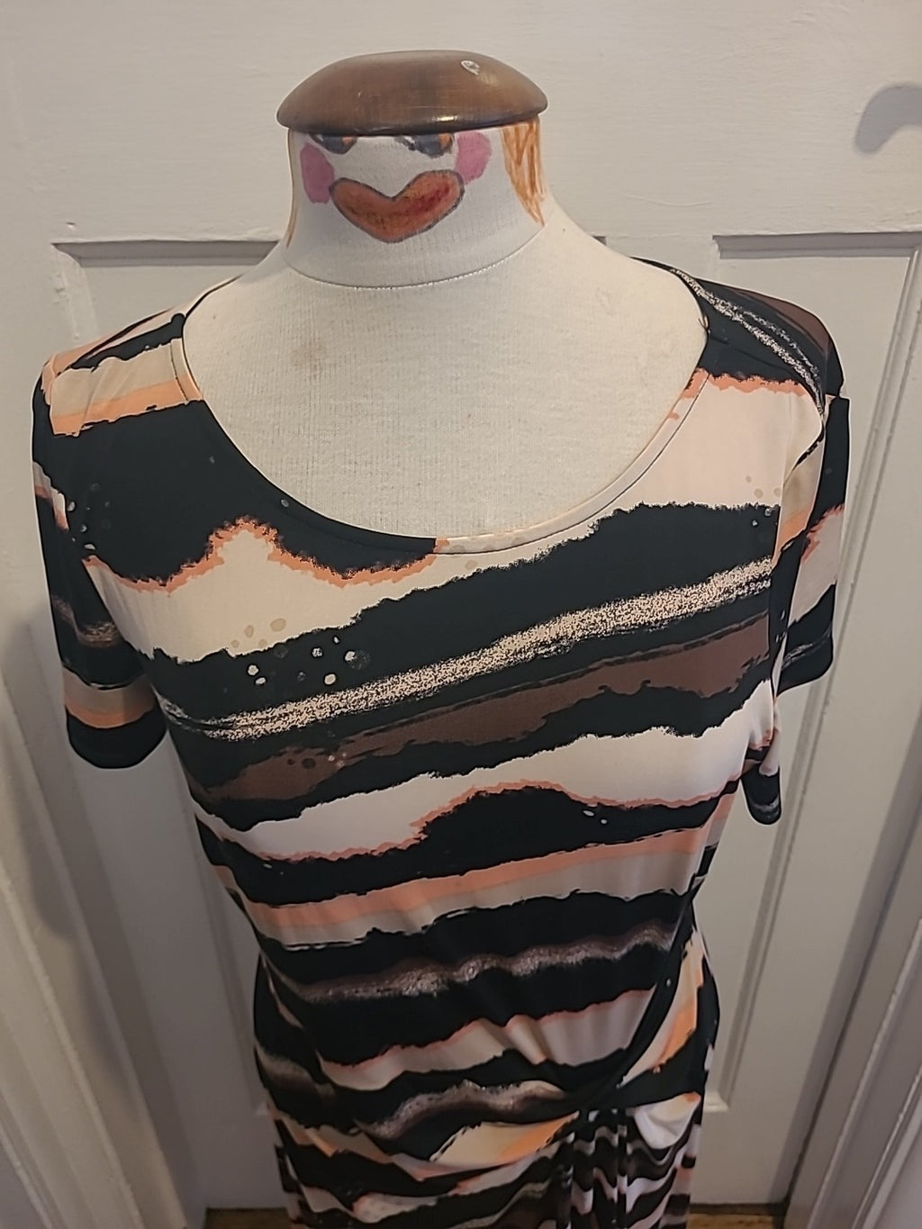 Ladies Unbranded Size 12/14 Multi Coloured Short Sleeve Dress