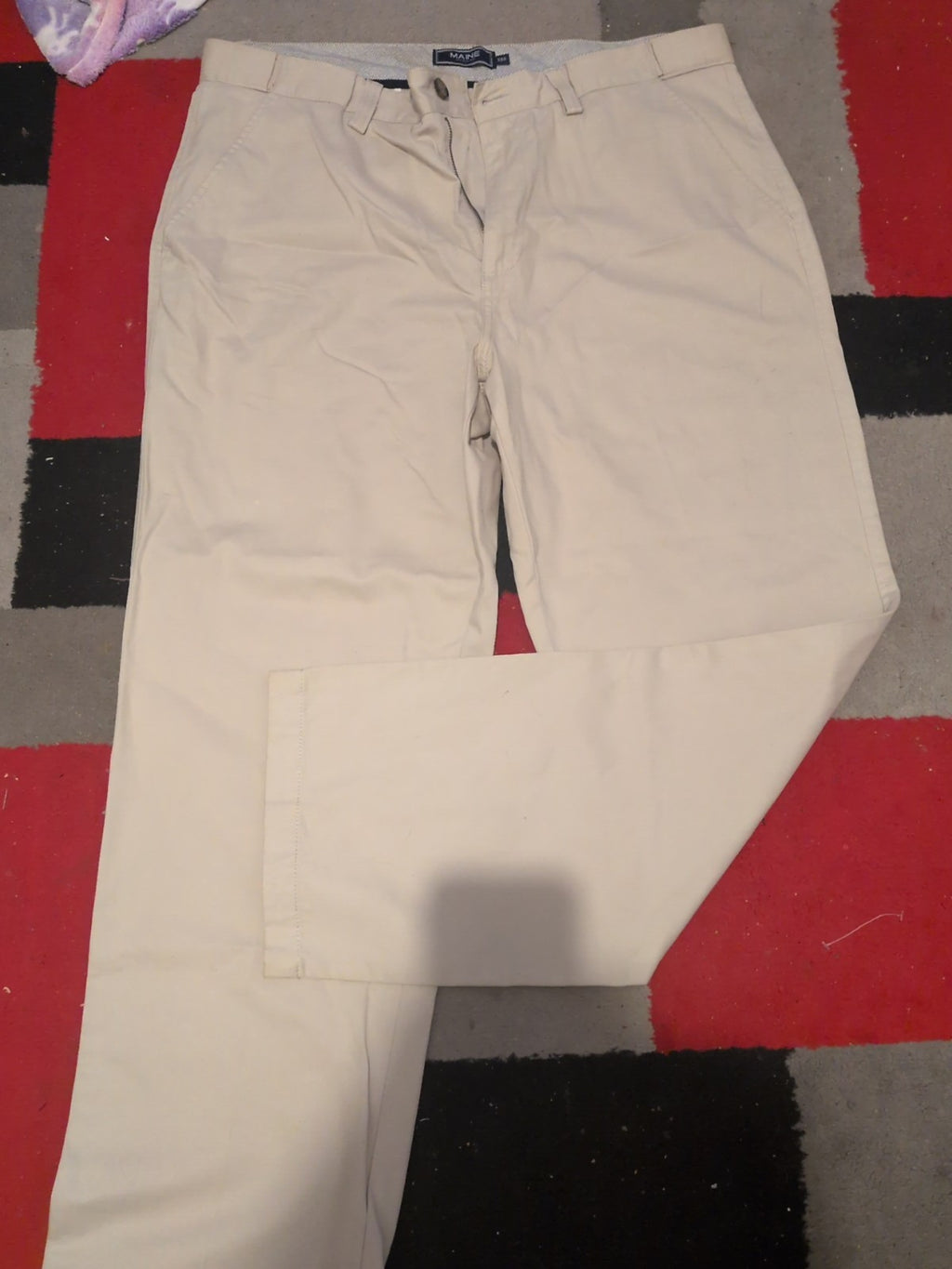 Maine New England 38R Light Putty Trousers