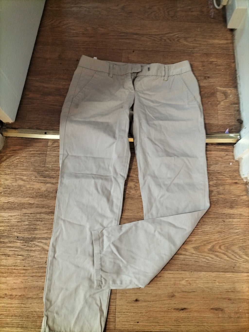 Ladies Benneton Size Euro 40 Pale Beige Chino