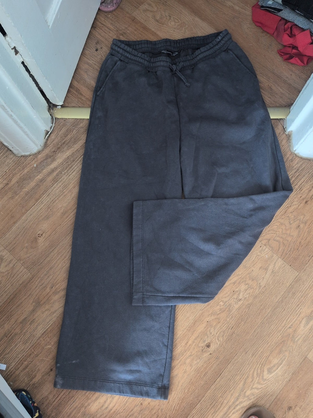 Nutmeg 18 Charcoal Grey Straight Leg Jogger Elasticated