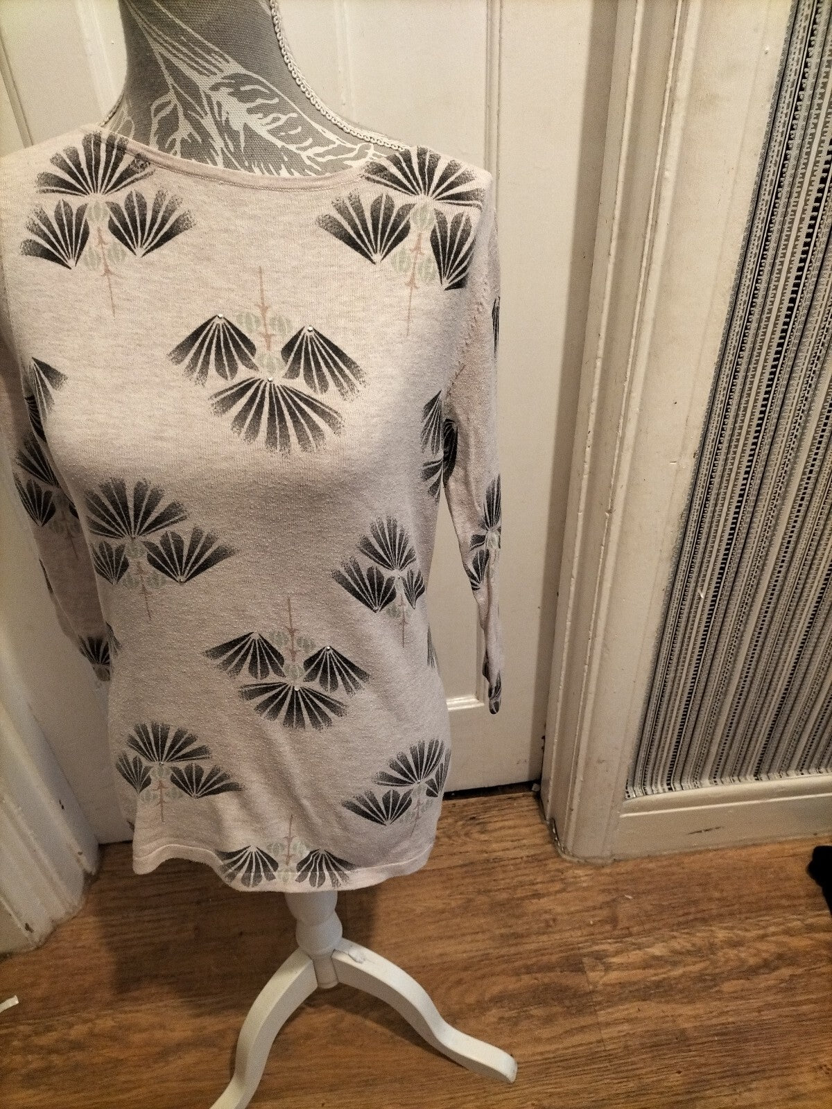 Ladies Next Size 10 Lilac Floral Long Sleeved Tshirt