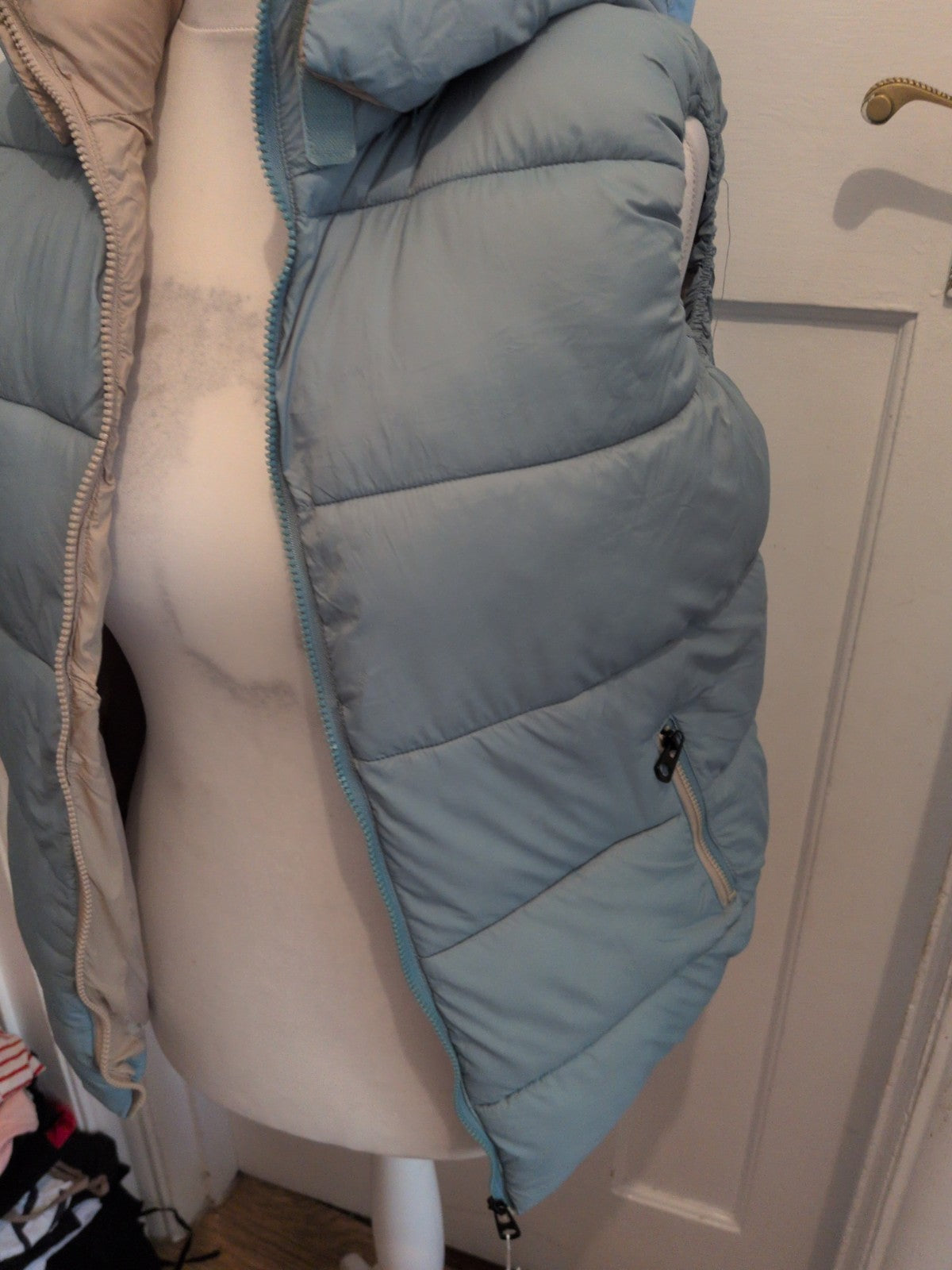 Brand New 2XL Pale Turquoise Full Zip Sleeveless Puffer Coat