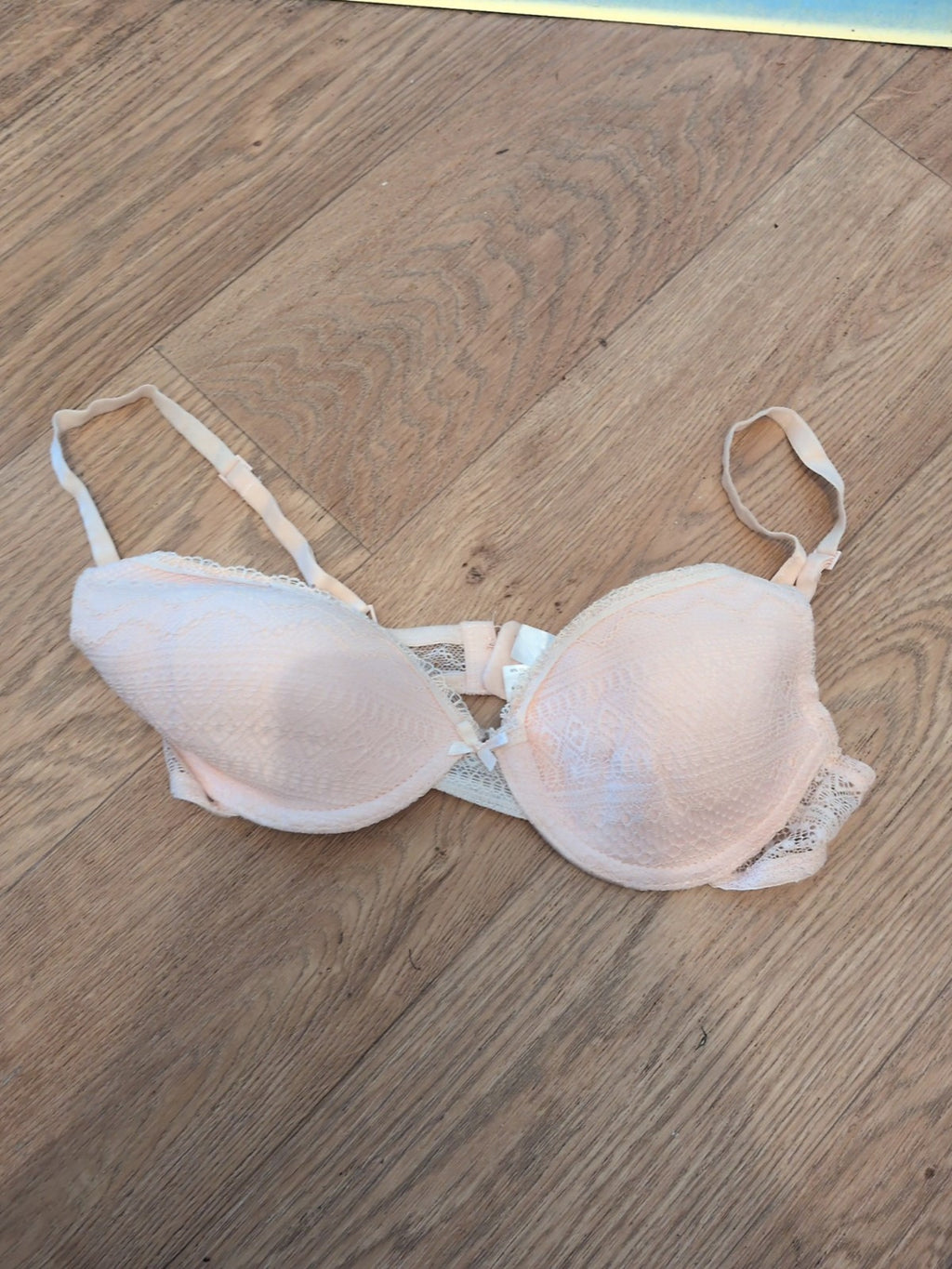 Secret Possessions 32c Pink Padded Wired Bra