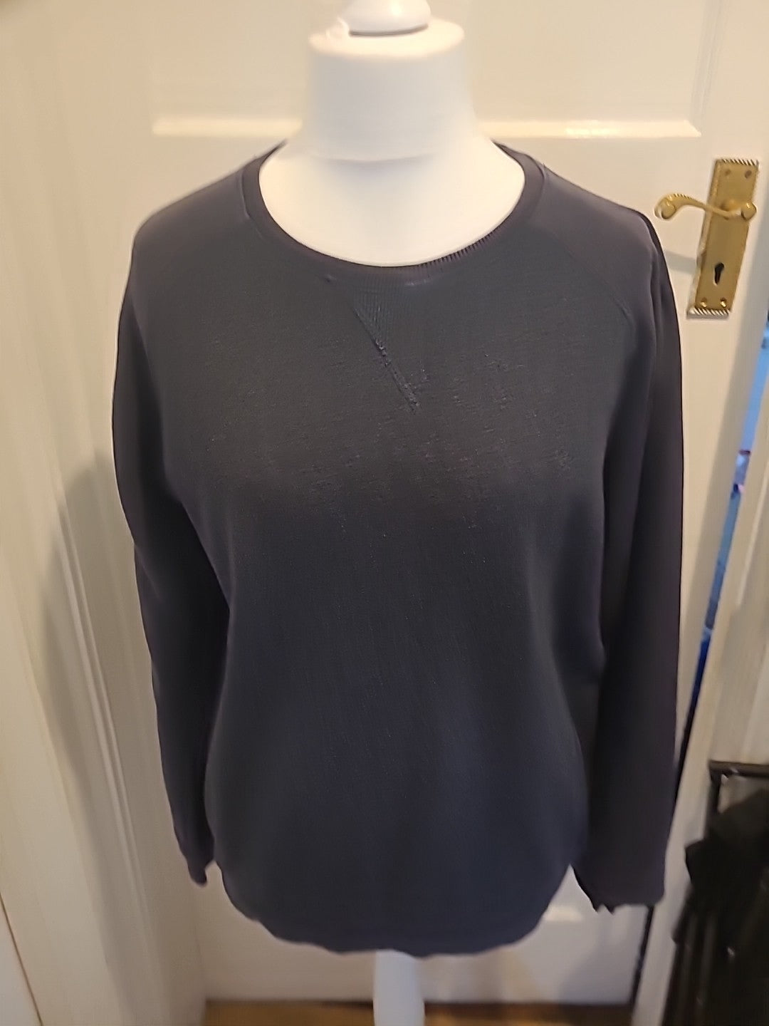 Mens Easy Size Large Navy Pullover Jumper