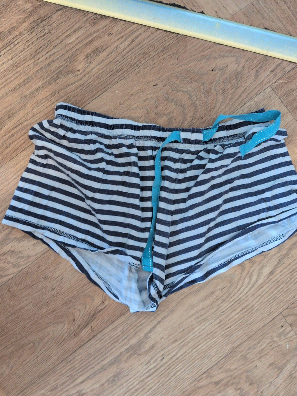 Love To Lounge 12-14 Navy Stripe Pyjama Shorts