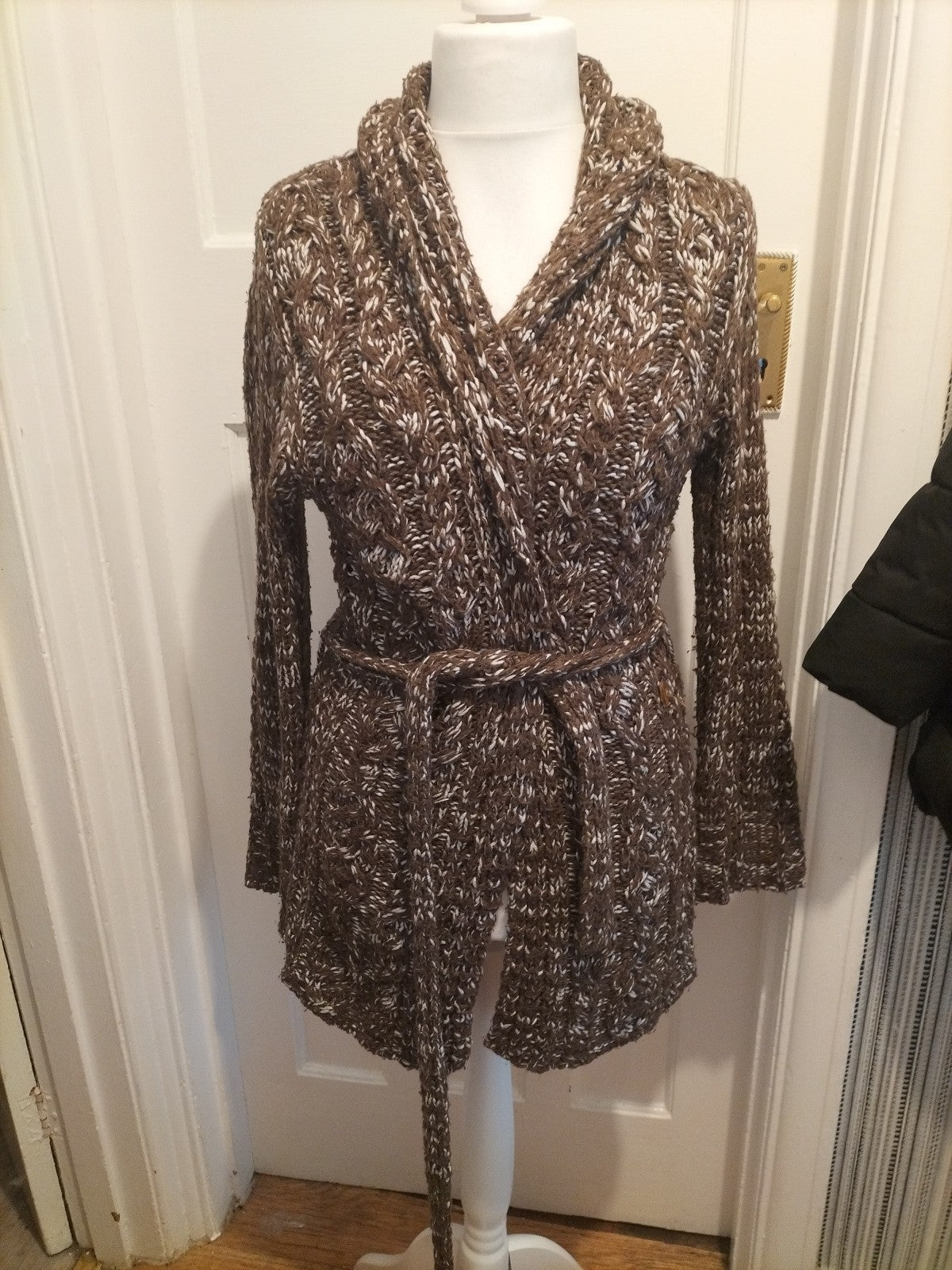 Ladies MNG Size Medium Brown Knit Cardigan