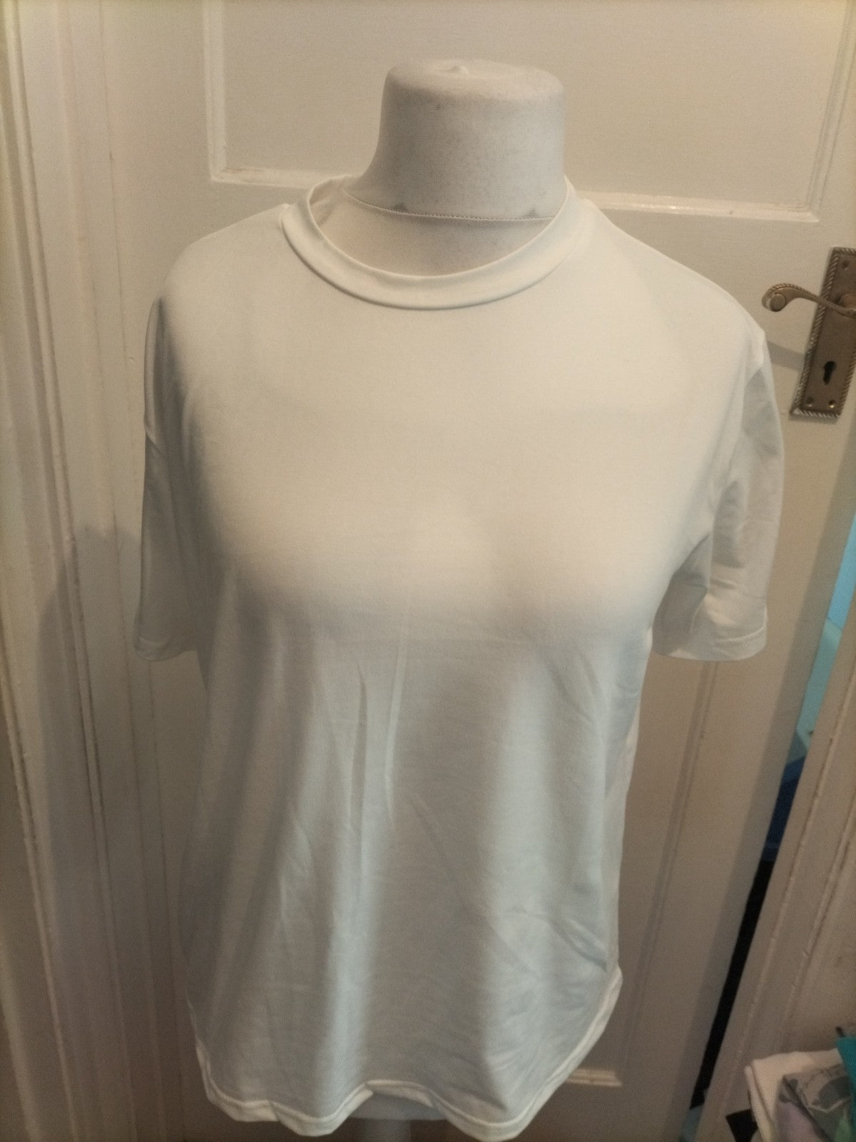 XL White Short Sleeve T-shirt