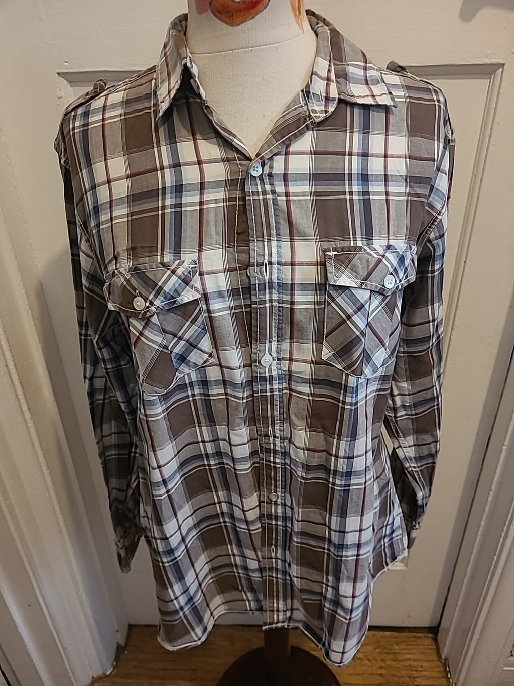 Mens Cherokee Size Medium Beige/Purple Check Long Sleeved Shirt