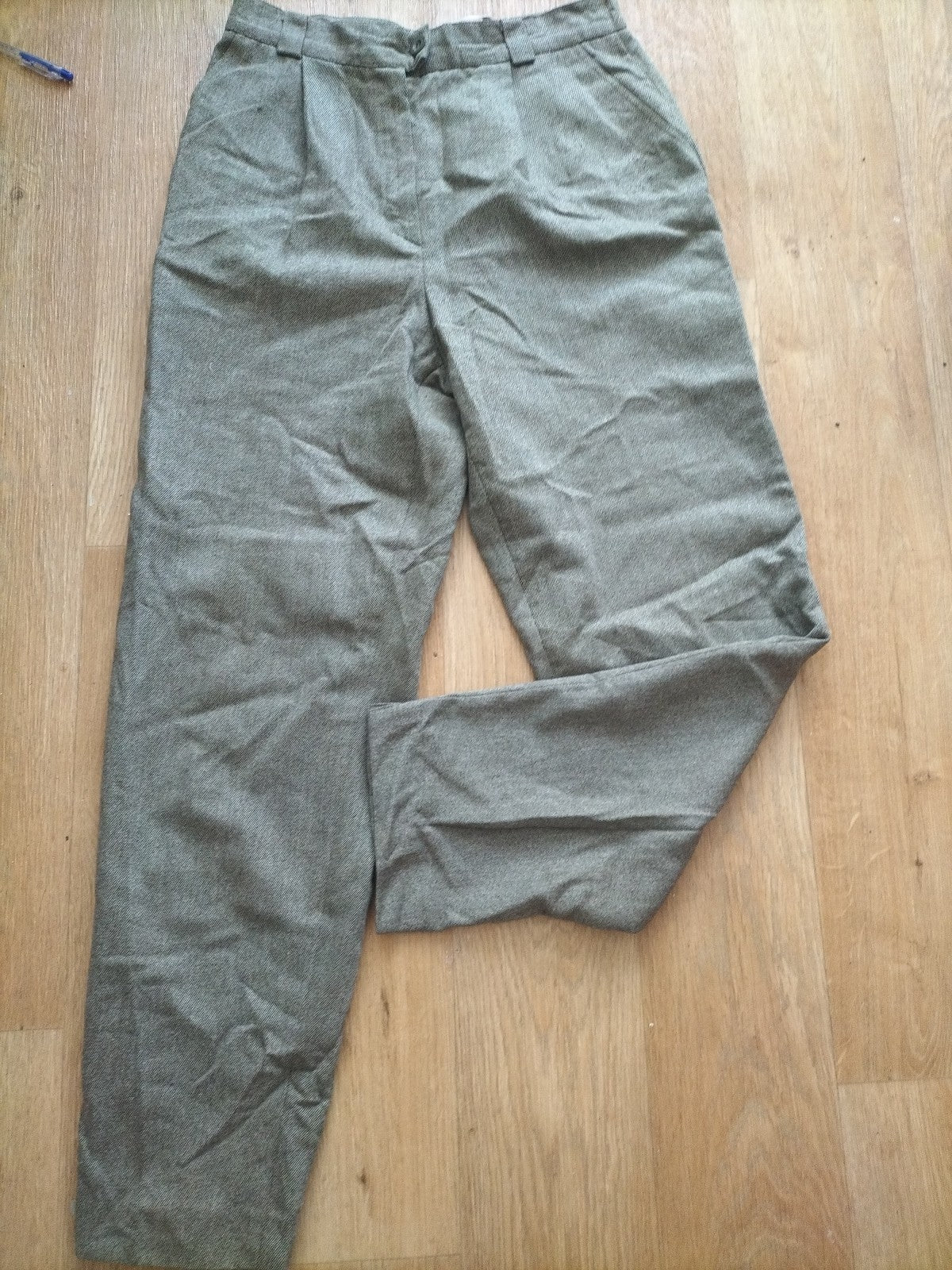 Ladies Size 12 Khaki Trousers