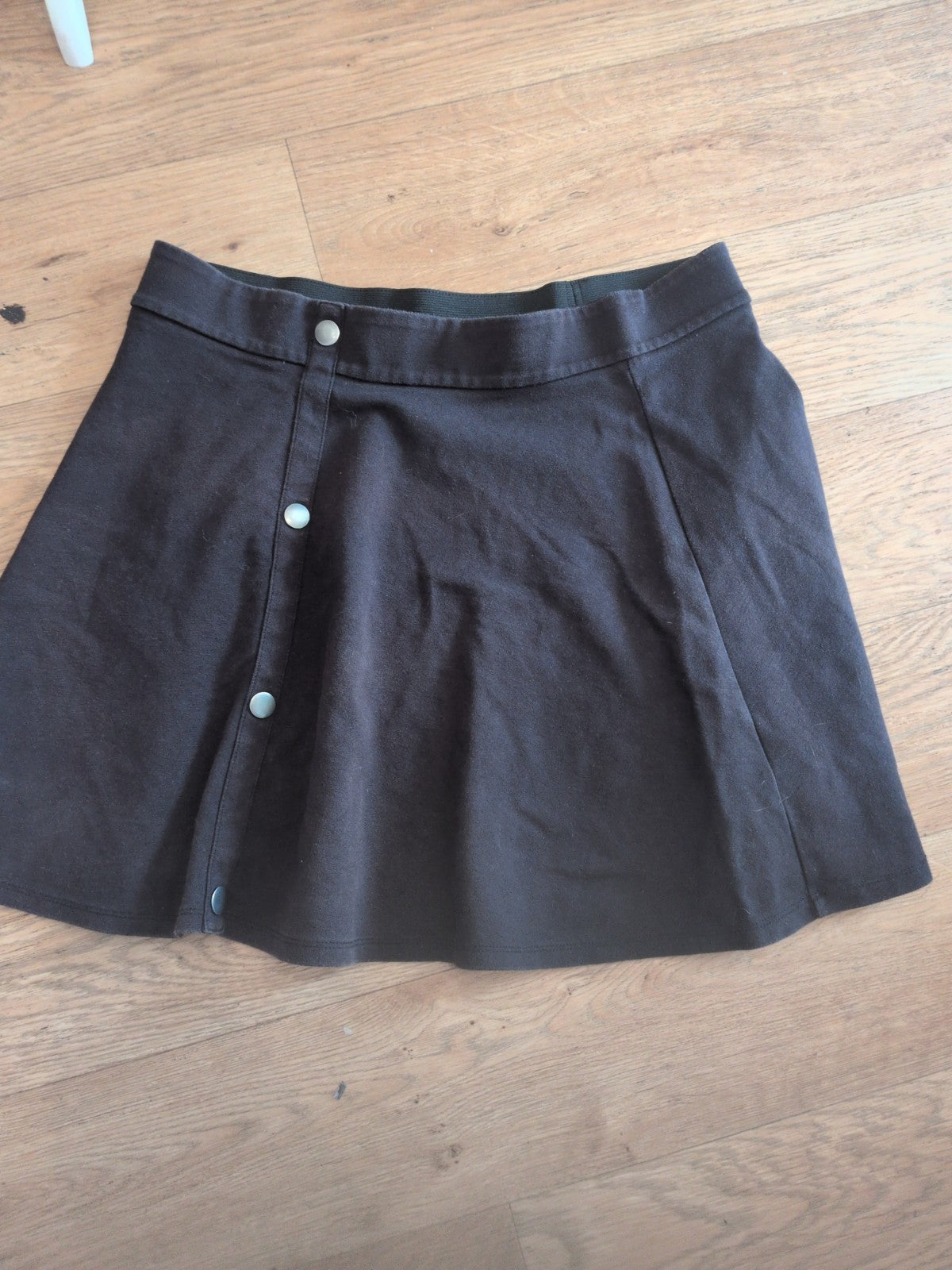 Esmara 14-16 Black Short Flare Skirt