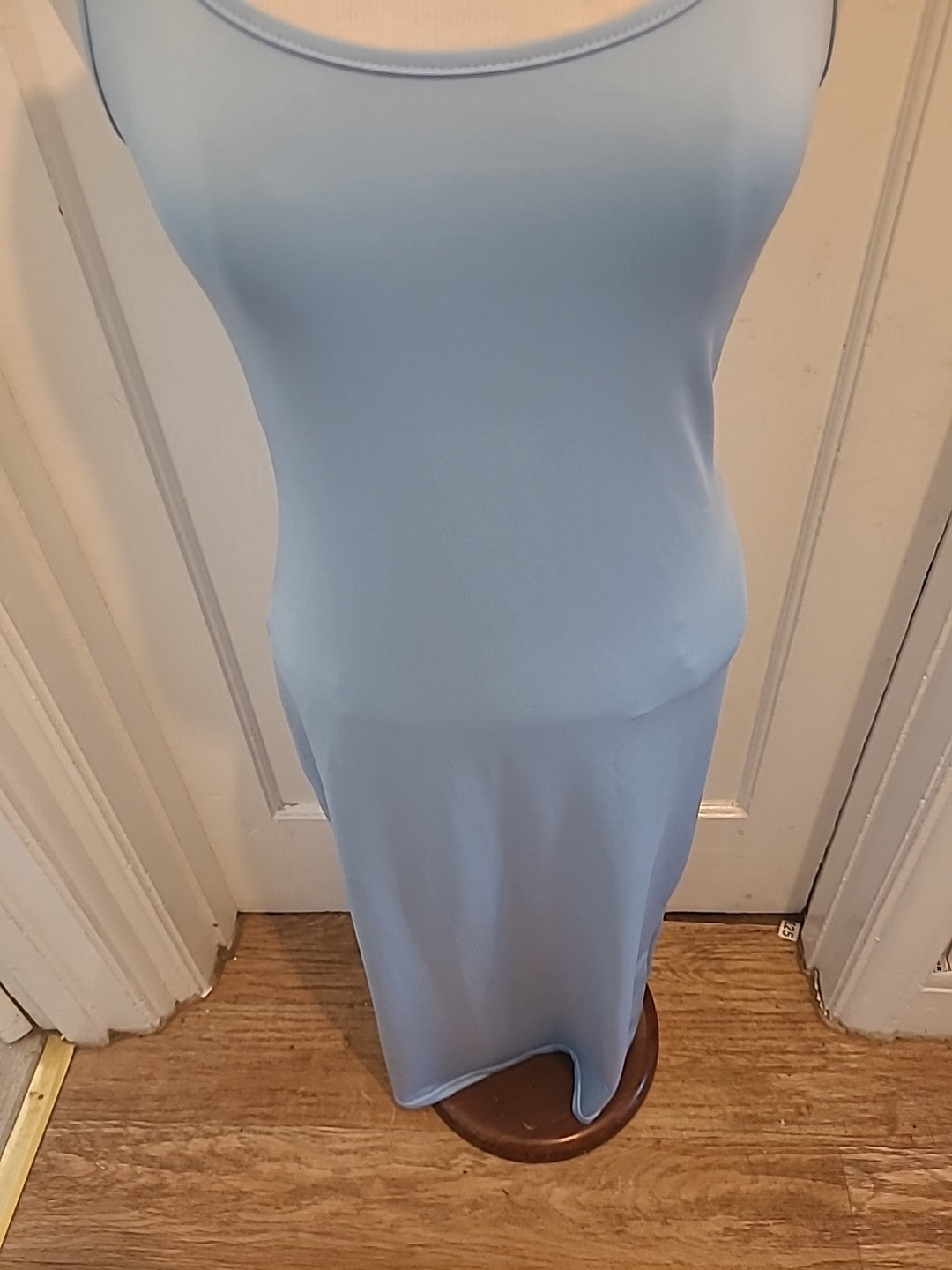 Ladies Shein Size Medium Pale Blue Sleeveless Long Length Dress