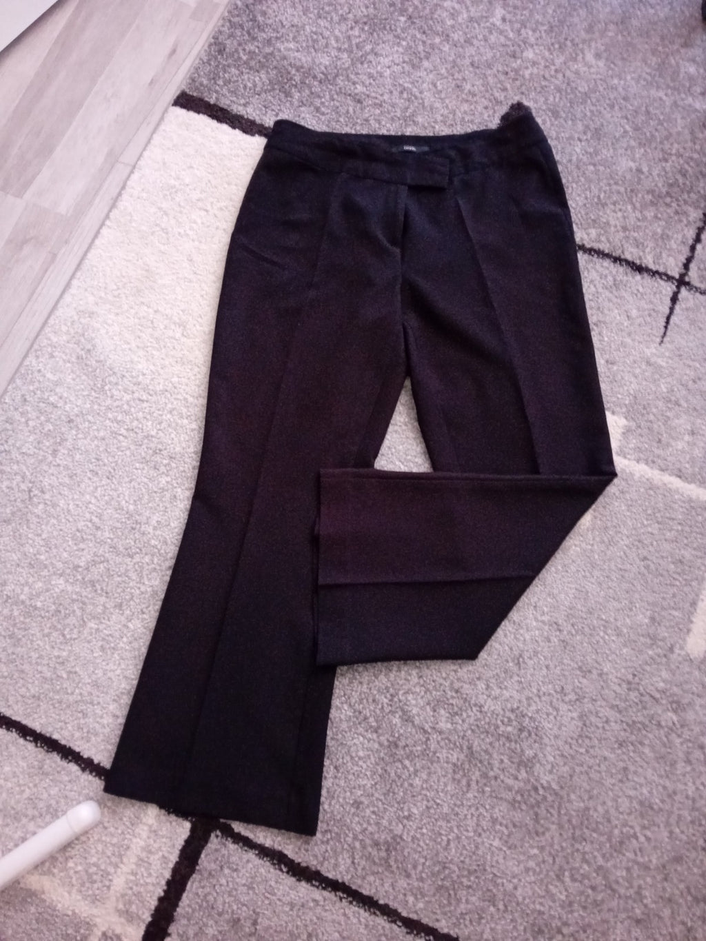 Ladies Black Size 14 Short Trousers Wide Leg Free Delivery