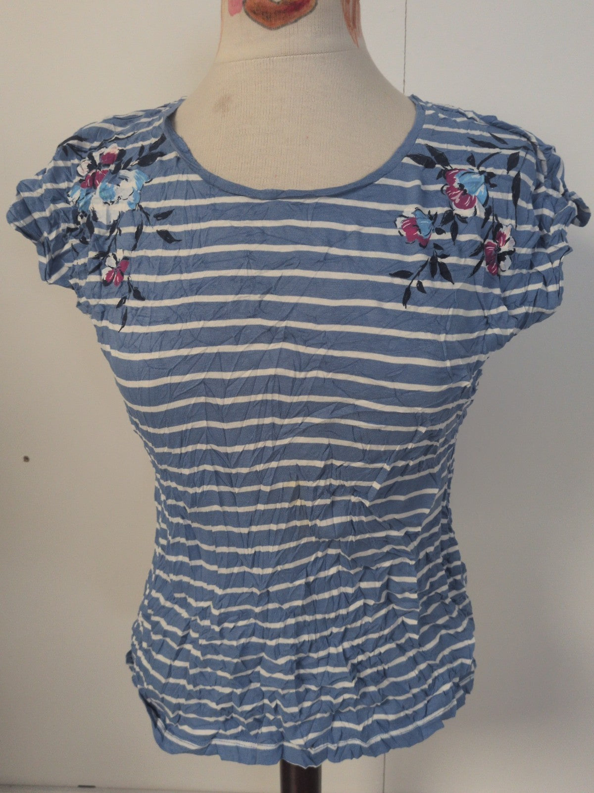 Ladies Bonmarche Size 10 Blue Stripe With Flower Short Sleeve T-shirt
