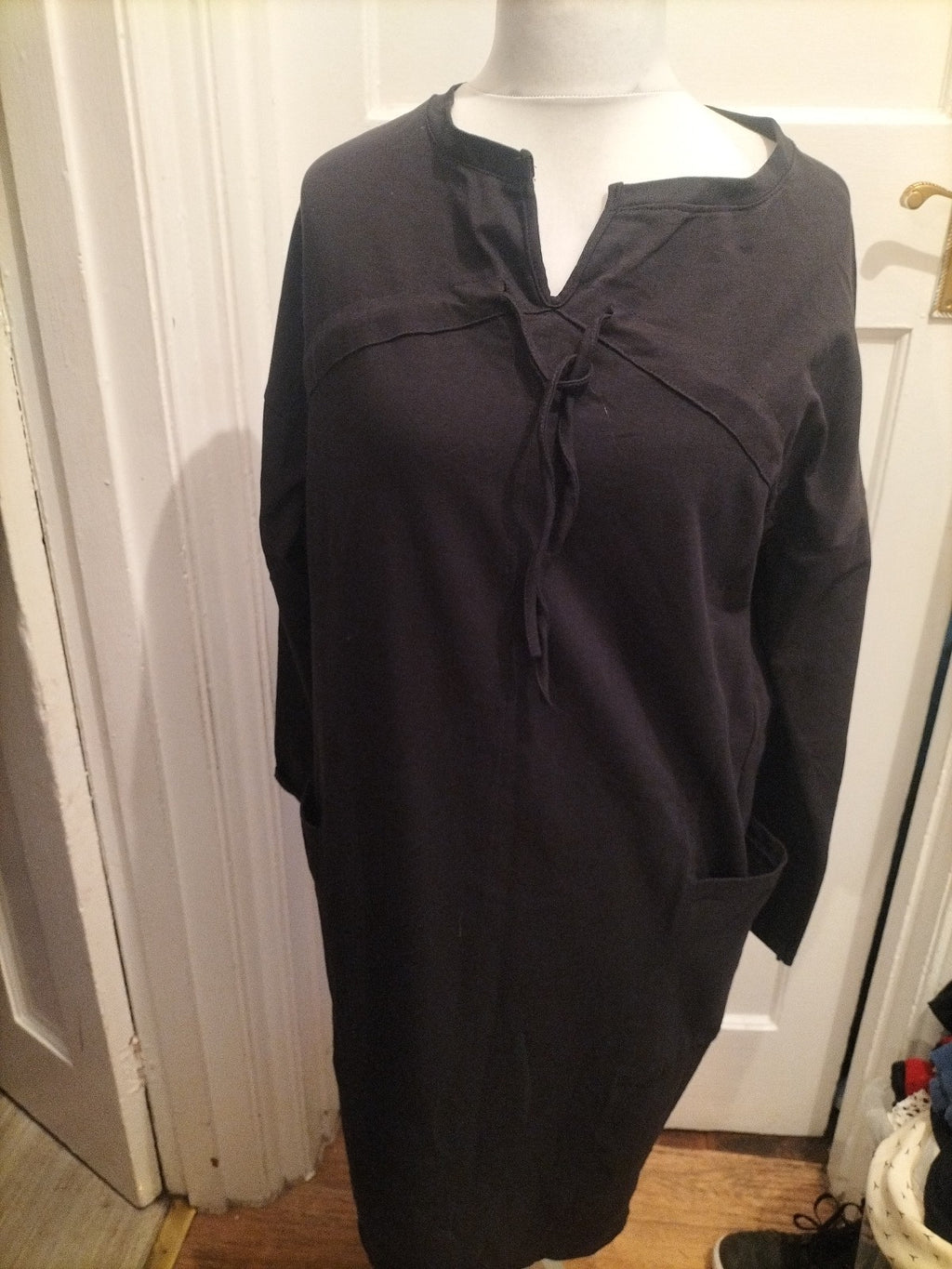 Ladies Size Large Black Dress Long Sleeved