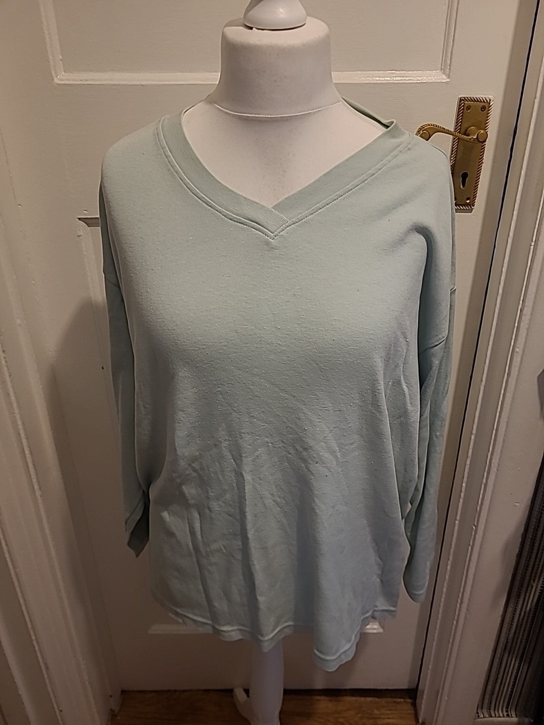 Ladies Pearl Size 22-24 Pale Blue V Neck Jumper