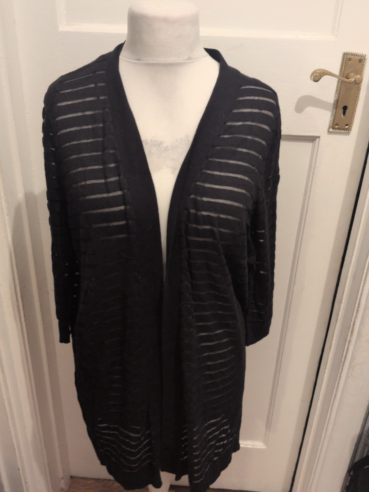 Ladies Tu Size 18 Black Stripe Short Sleeve Longline Blouse Open