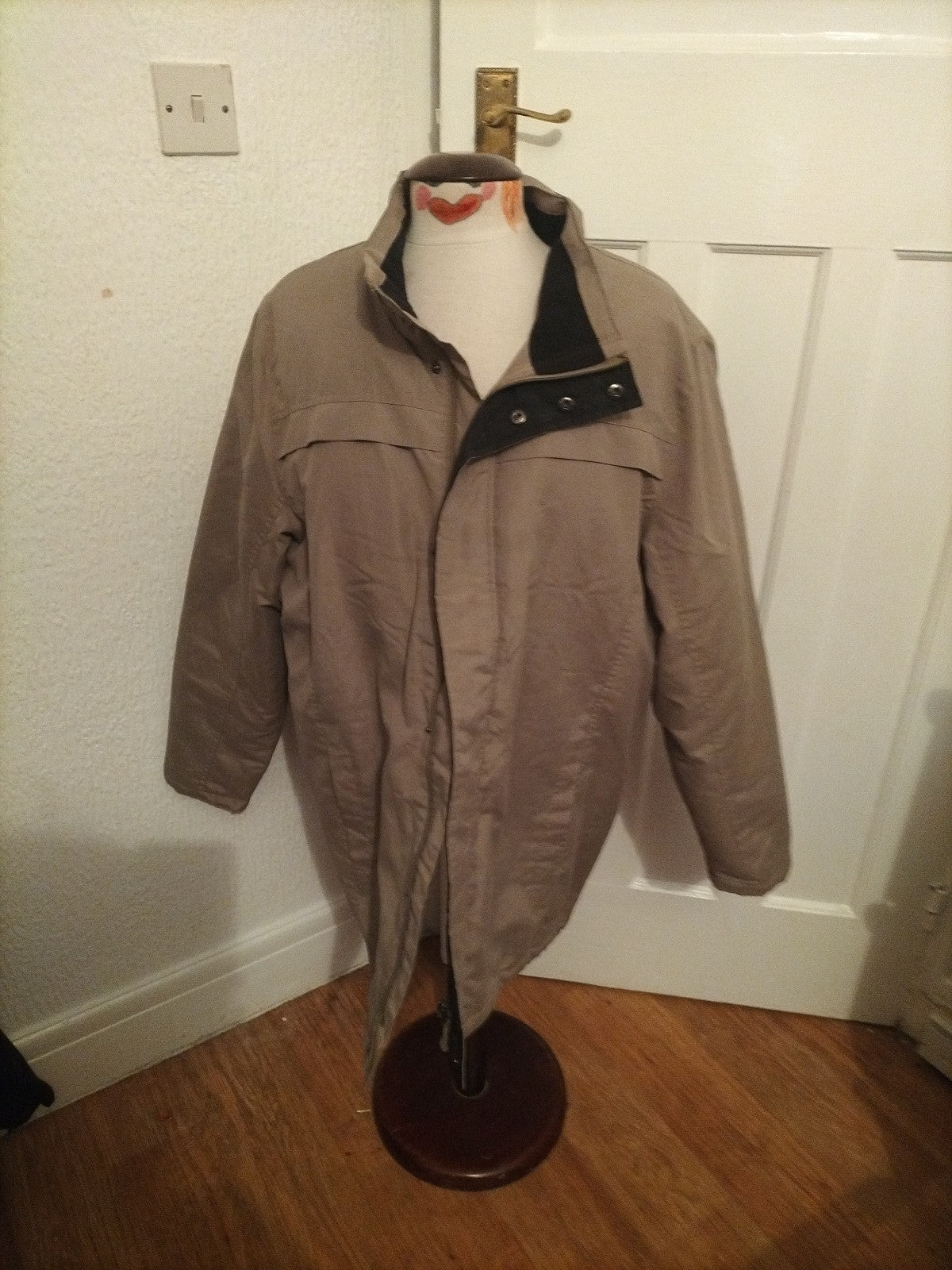 Mens Preimer Man Size Medium Pale Khaki Lined Coat