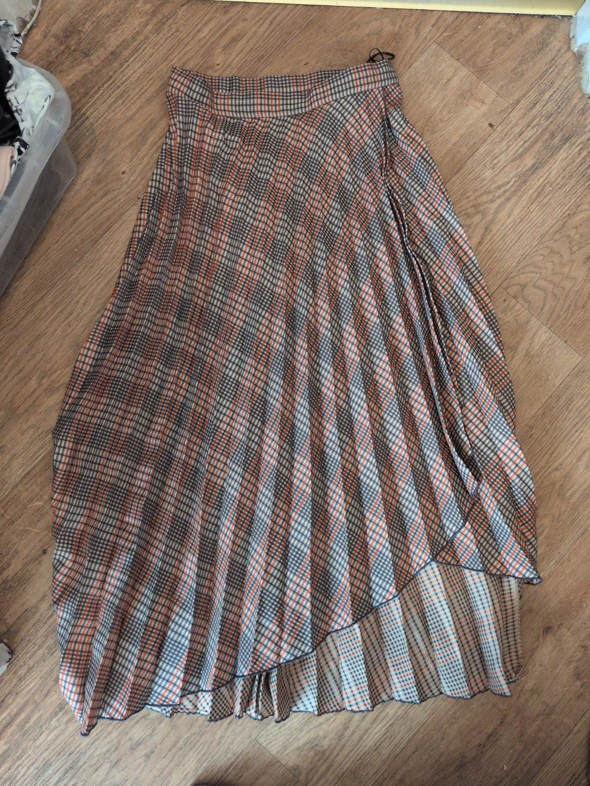H&M 6 Multi Check Flare Pleated Skirt