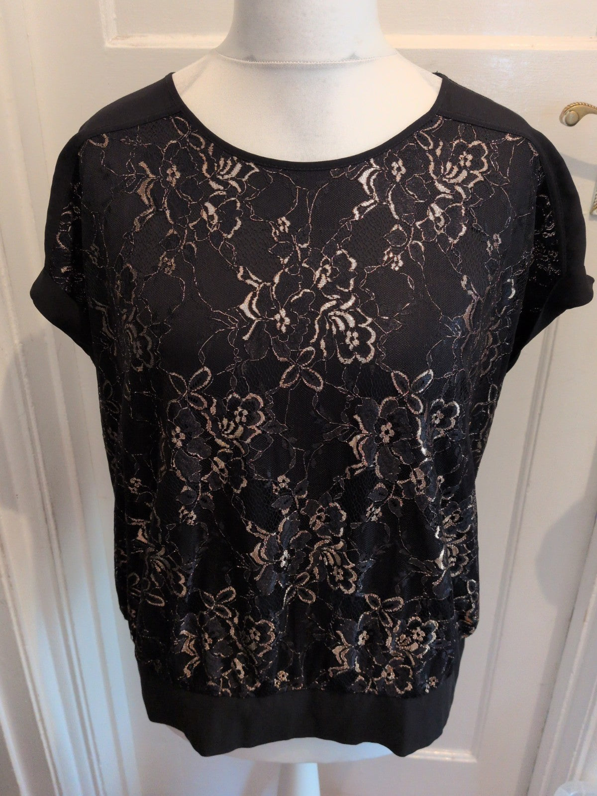 Oasis XL Black And Shiny Brown Lace Short Sleeve Blouse