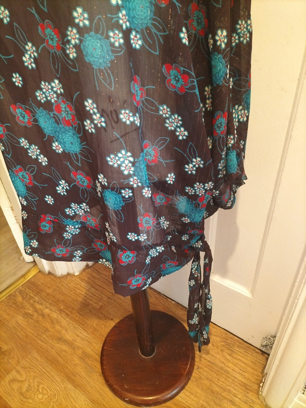 Ladies EWM Size 22 Brown Floral Sea Through Long Sleeve Blouse