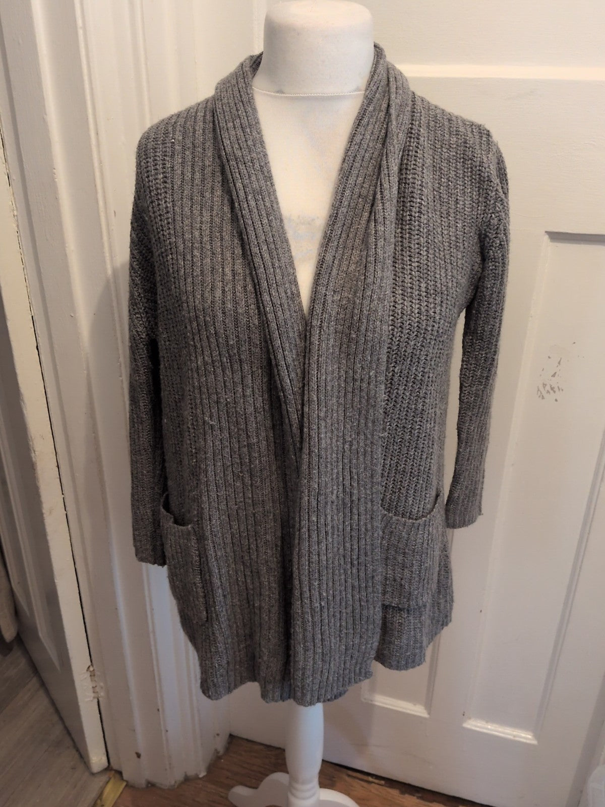 Primark 6 Grey Collared Cardigan