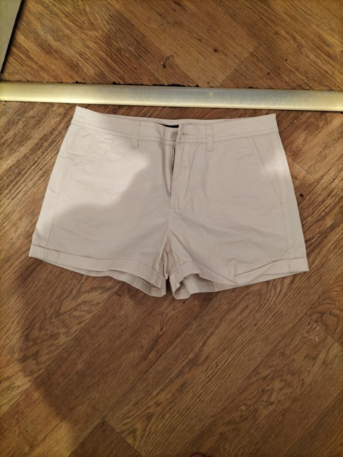 Ladies Mango Size Small Pale Pink Hot Pants