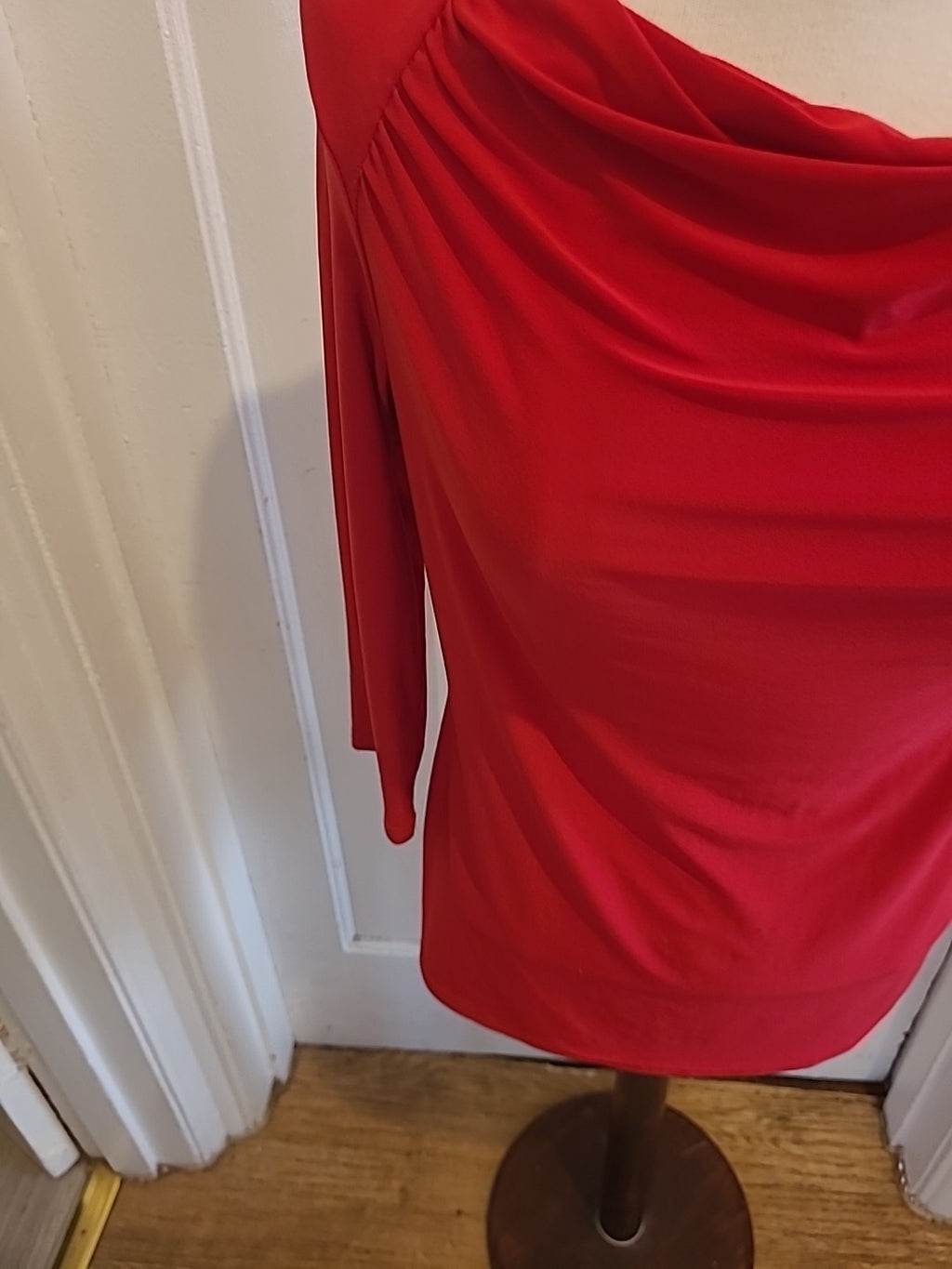 Ladies Julipa Size 12 Red Long Sleeved Blouse