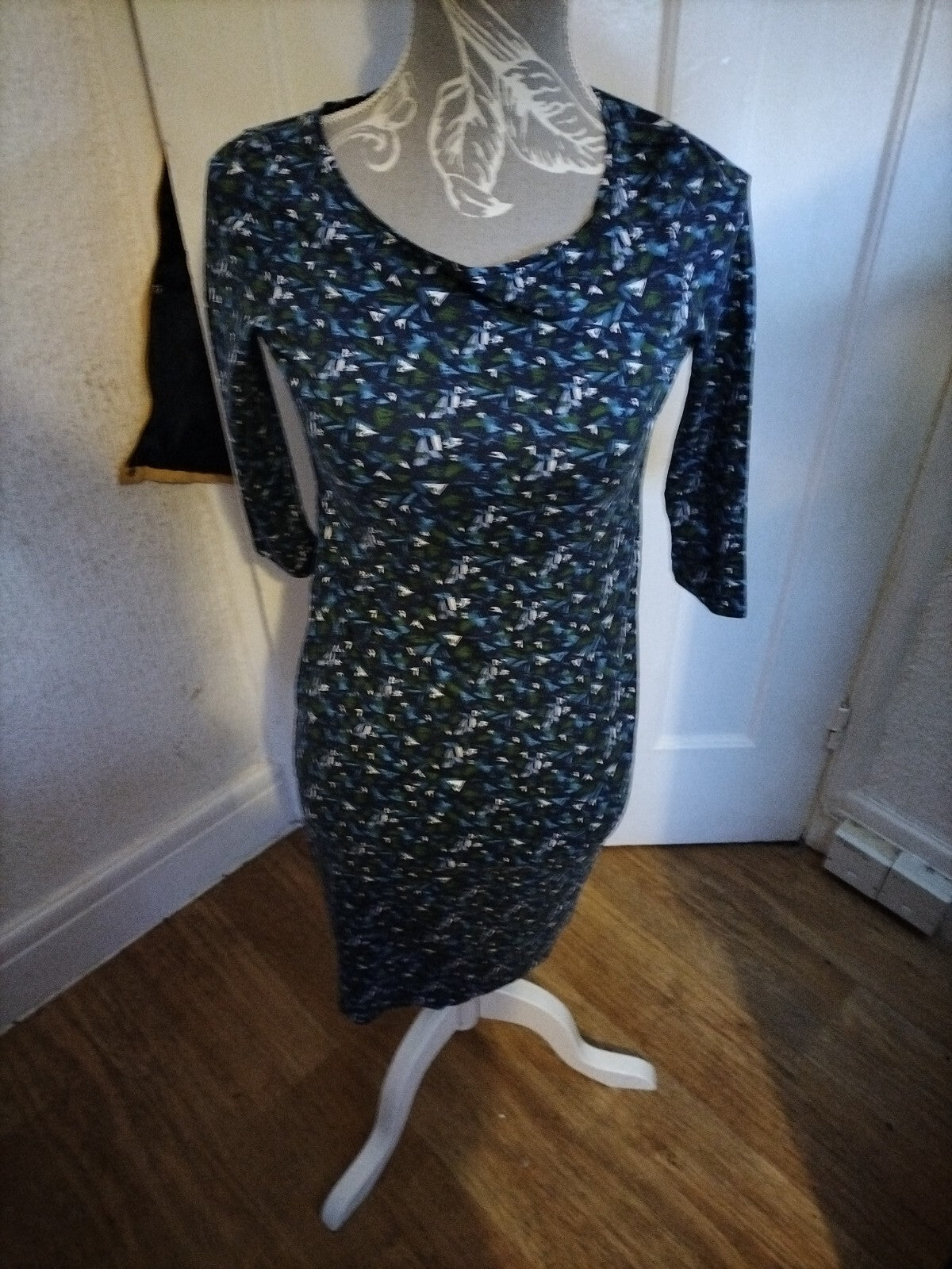 Ladies Pure Size 8 Navy/Green 3/4 Sleeved Dress