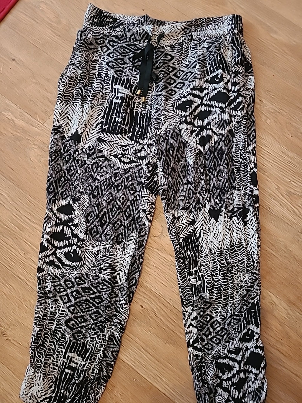 Ladies Peacocks Size 10 Grey Black White Elasticated Trousers