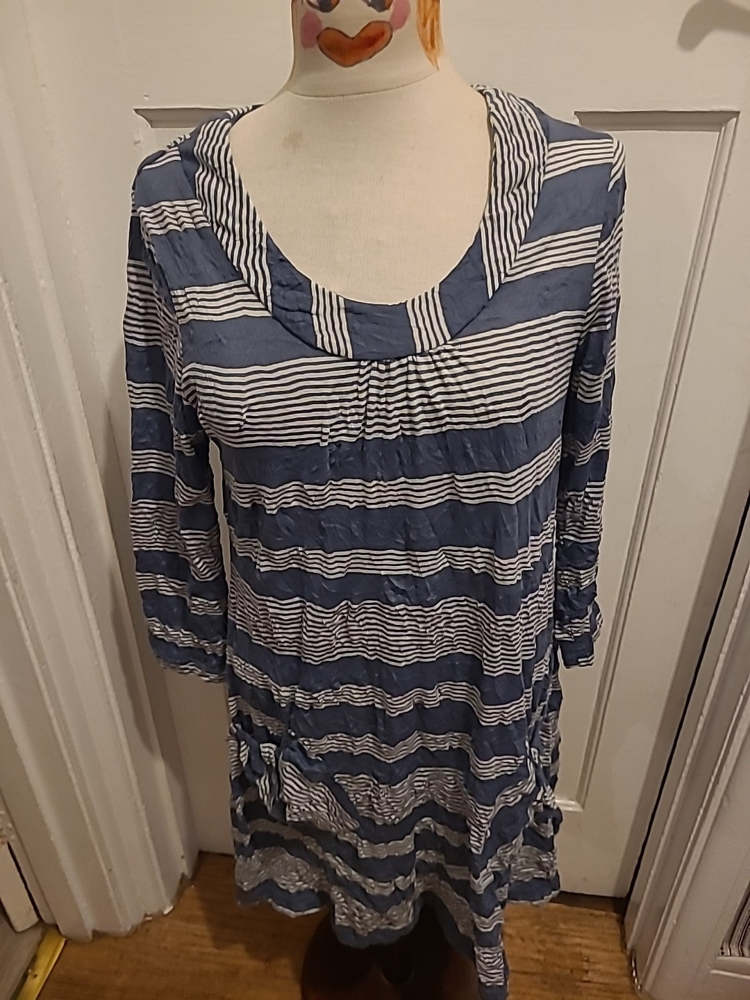 Ladies Adini Size Medium Blue And White Long Sleeved Flare Dress