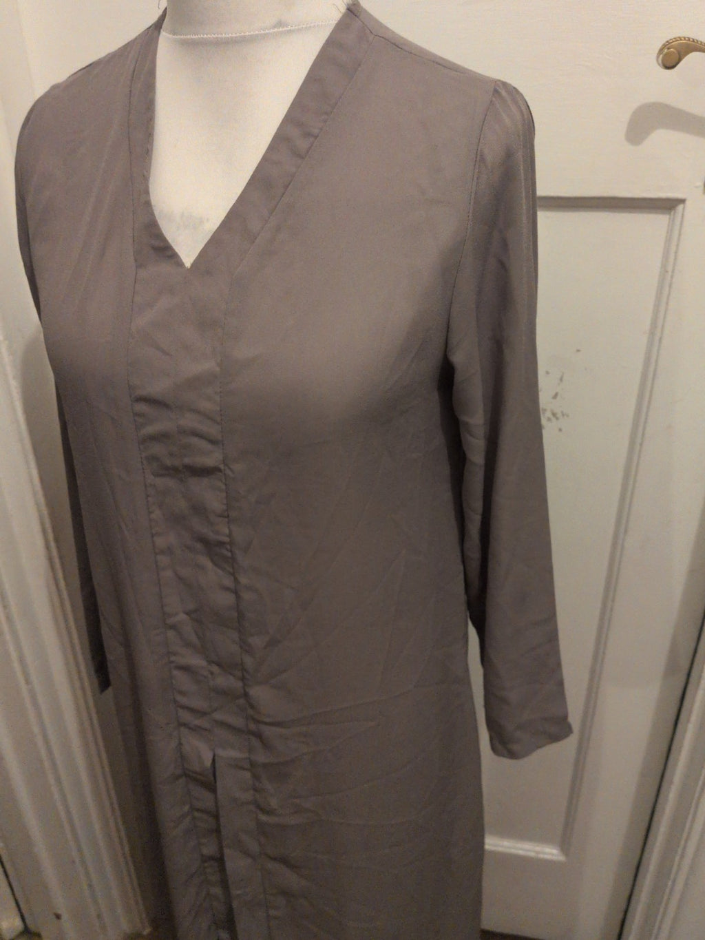 Ladies Size Large Green Long Sleeve Long Length Dress