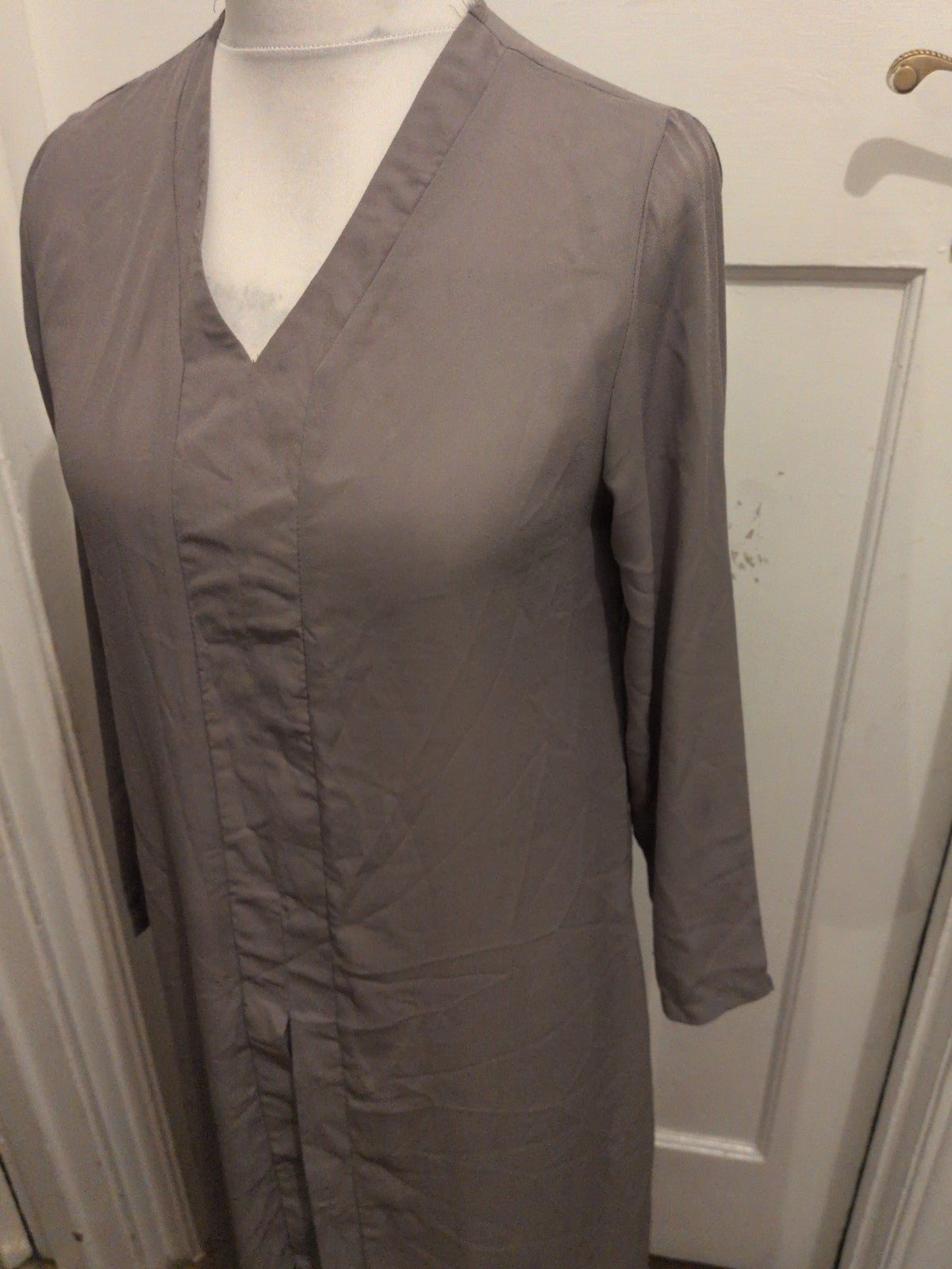 Ladies Size Large Green Long Sleeve Long Length Dress