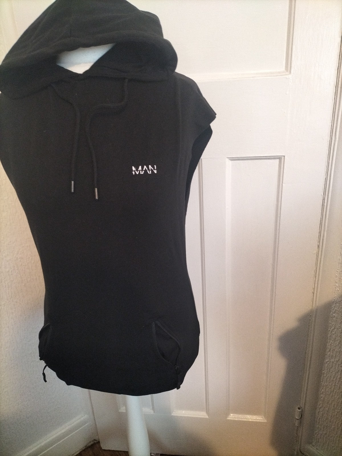 Mens Boohoo Size XS Black Short Sleeved Hoodie