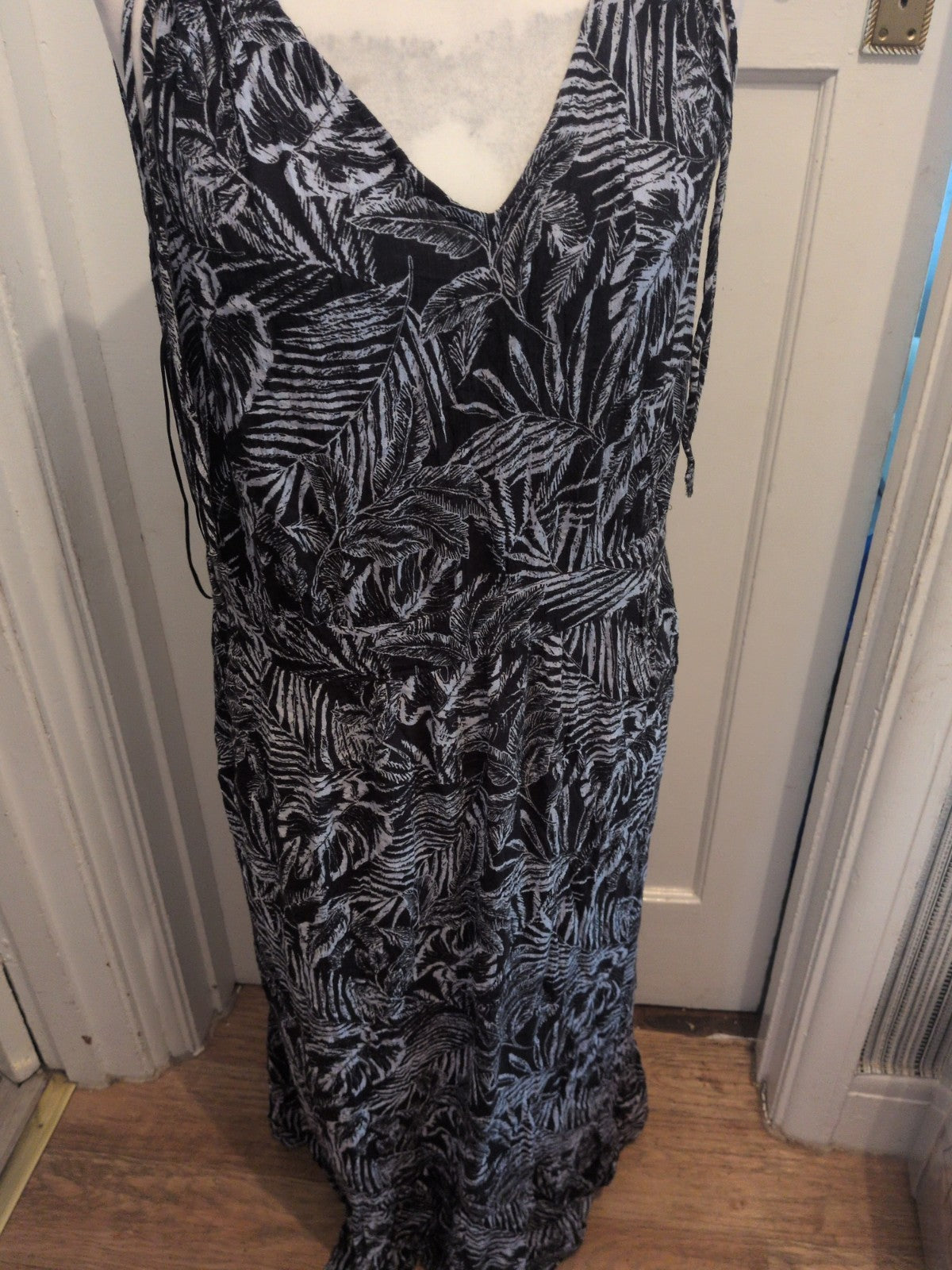 Bonmarche 22 Black And Grey Sleeveless V Neck Maxi Dress Long Length